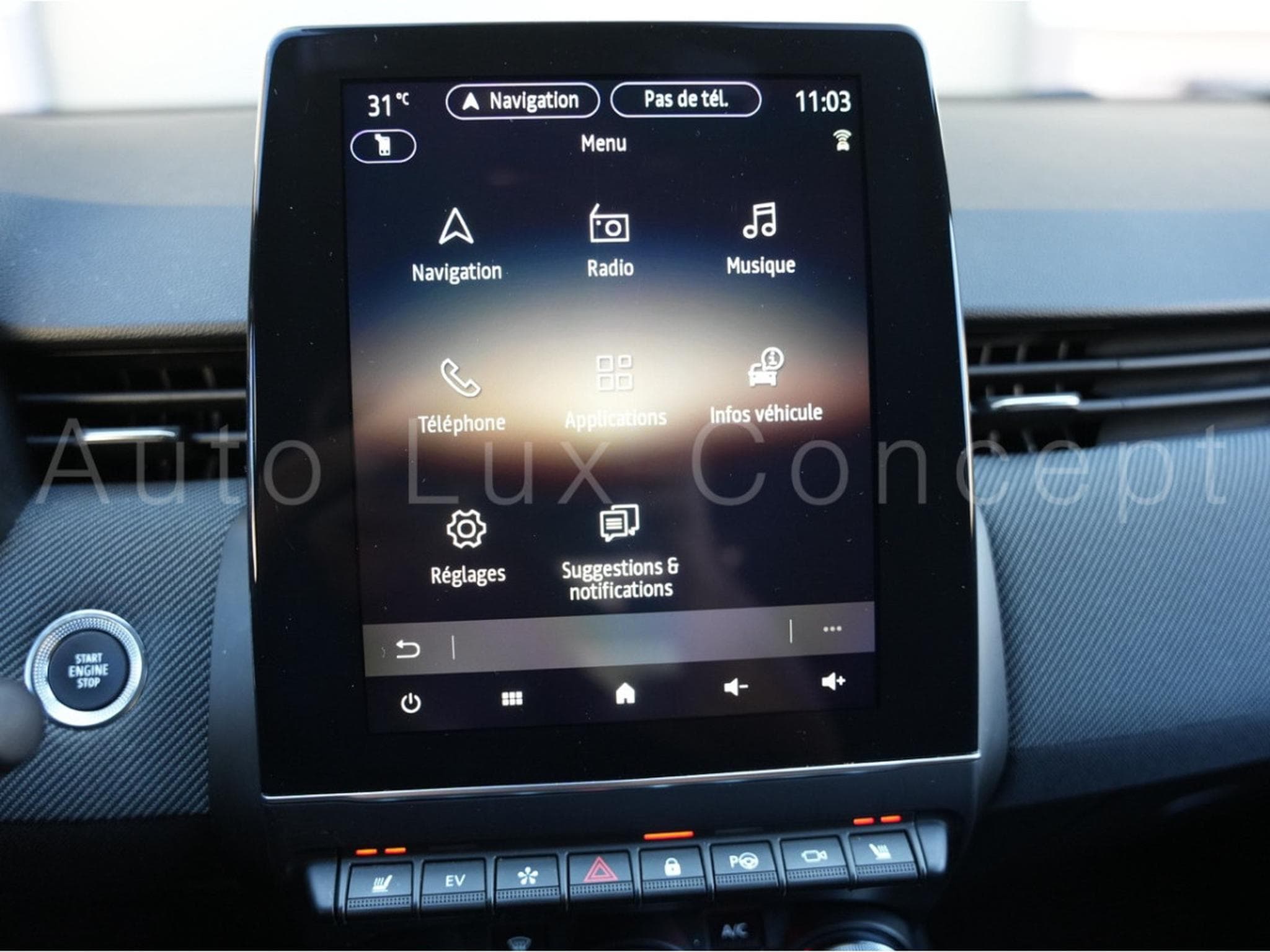 Renault Clio E-Tech Full Hybrid 145 Esprit Alpine (2024) - Photo 24