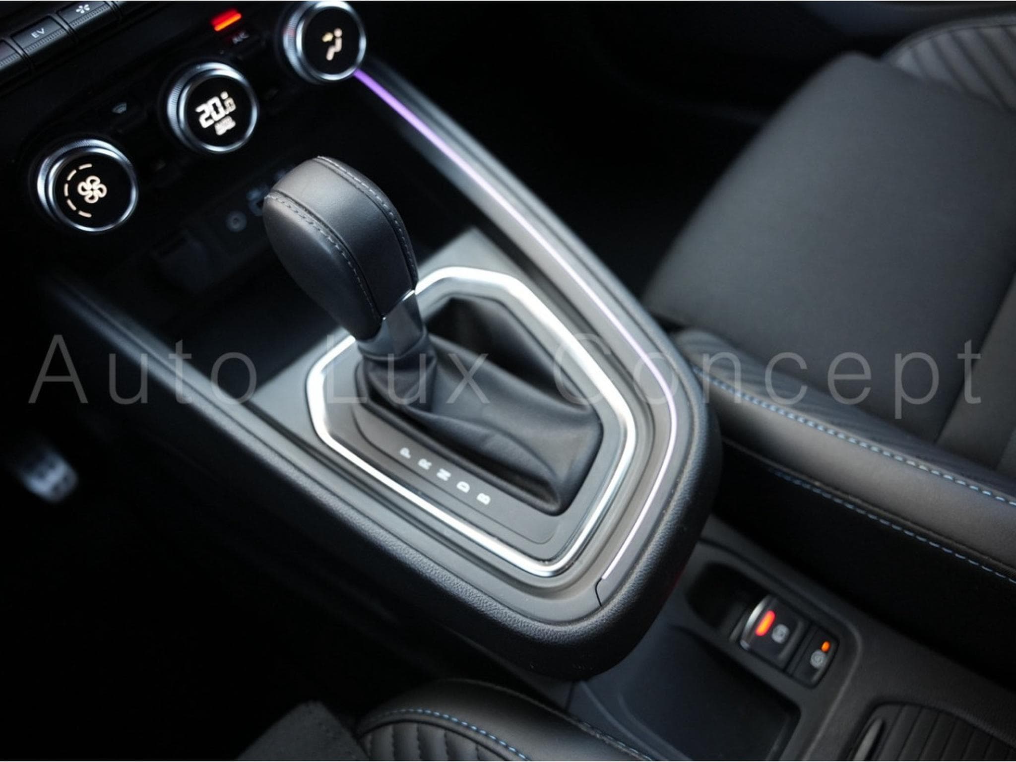 Renault Clio E-Tech Full Hybrid 145 Esprit Alpine (2024) - Photo 27