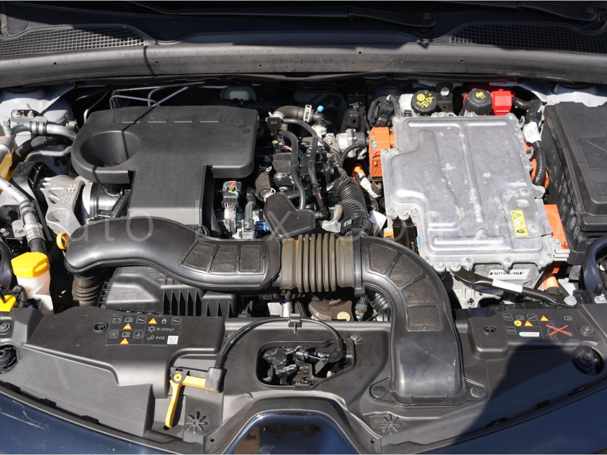 Renault Clio E-Tech Full Hybrid 145 Esprit Alpine (2024) - Photo 30