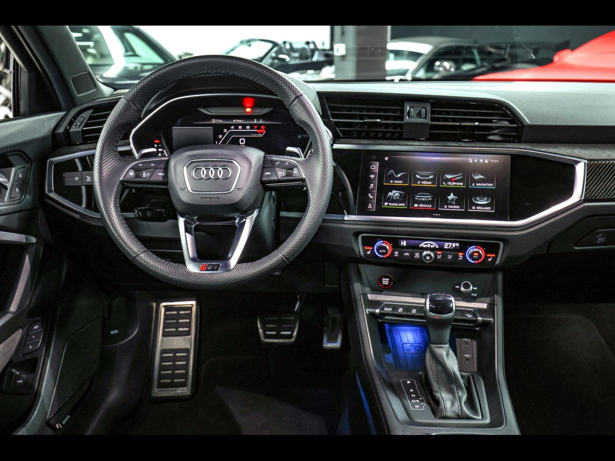 Audi RSQ3 SPORTBACK 2.5 TFSI QUATTRO S-TRONIC - PACK DESIGN NOIR - WAR (2023) - Photo 16