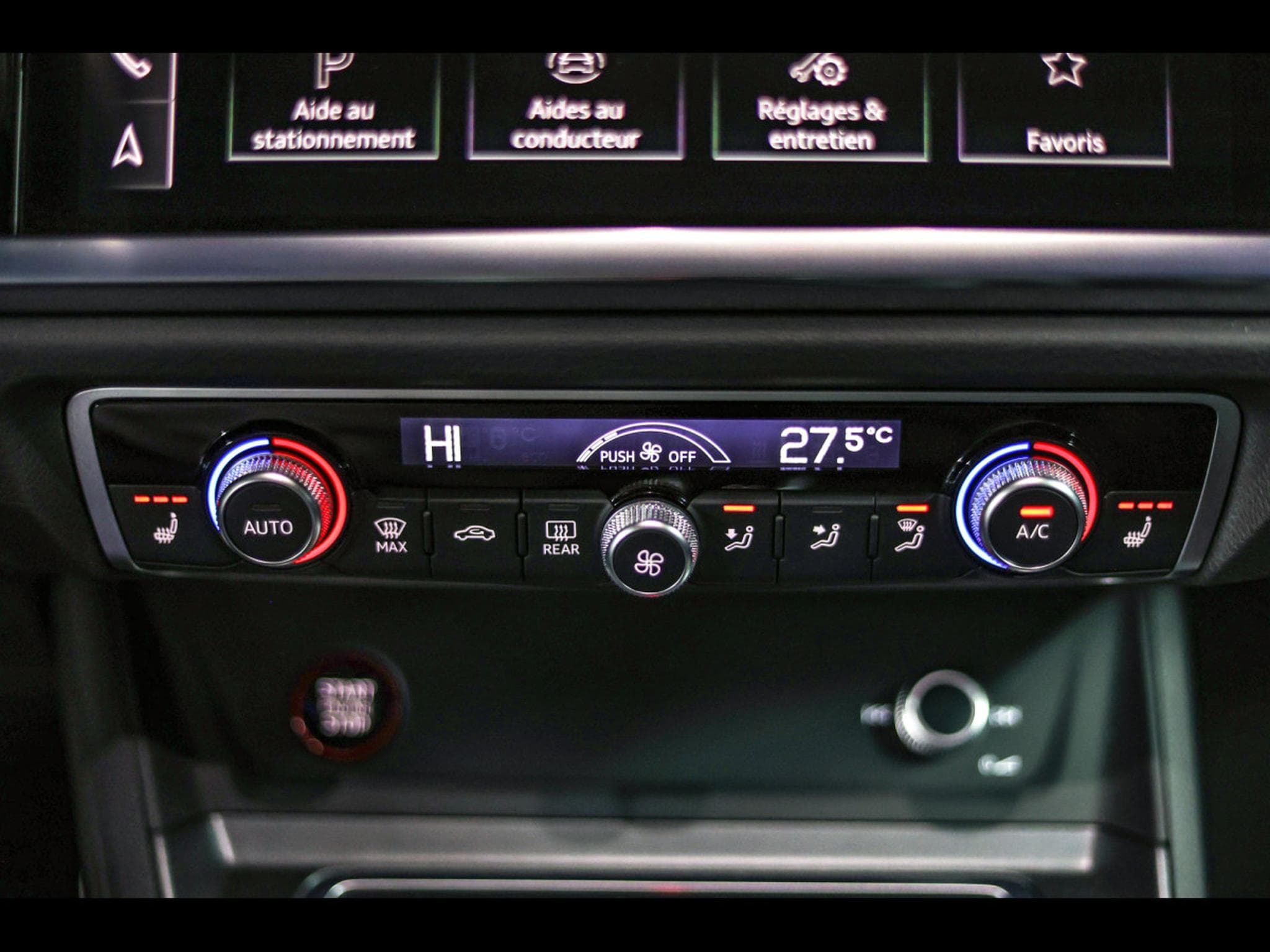 Audi RSQ3 SPORTBACK 2.5 TFSI QUATTRO S-TRONIC - PACK DESIGN NOIR - WAR (2023) - Photo 23