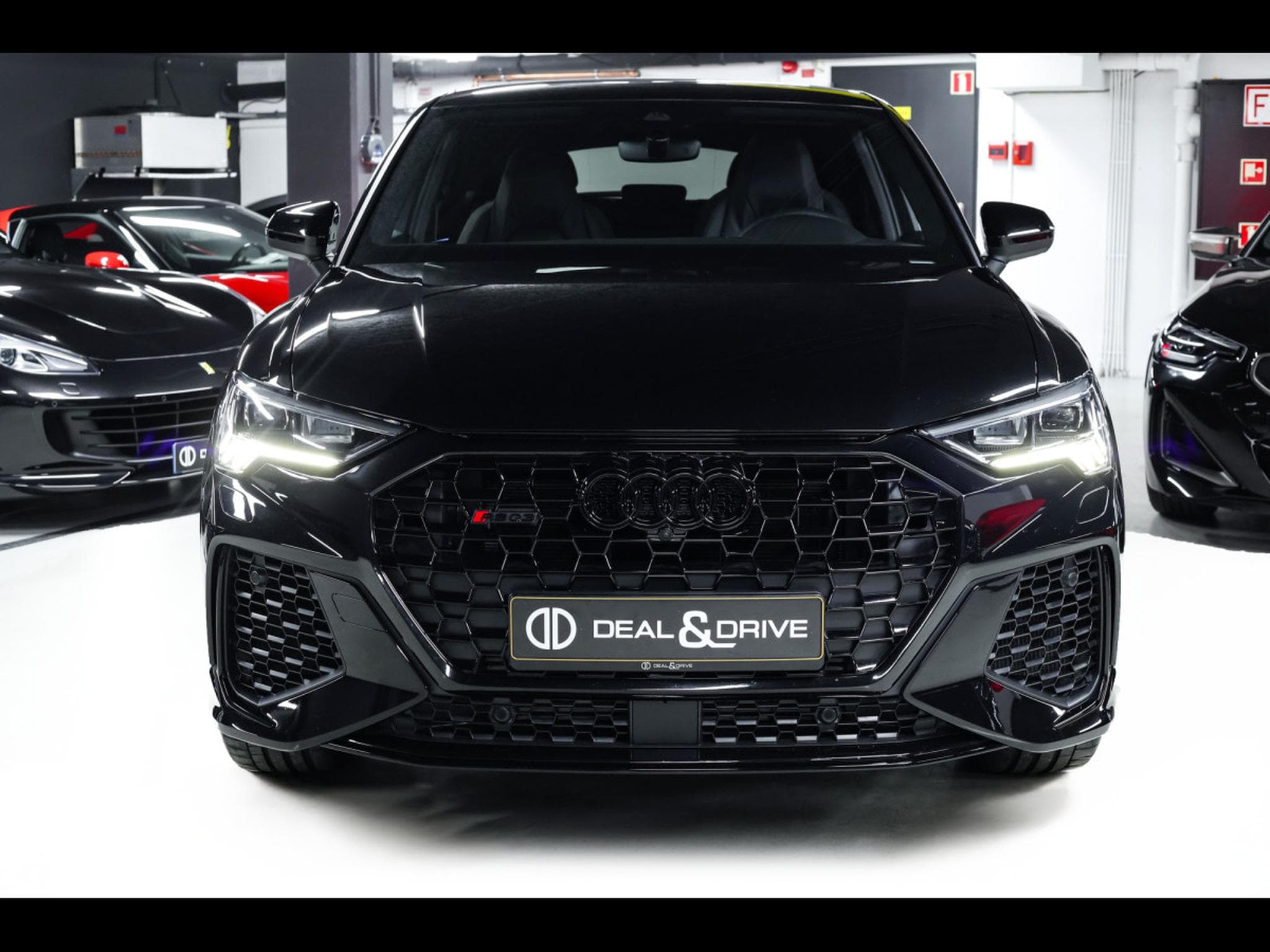 Audi RSQ3 SPORTBACK 2.5 TFSI QUATTRO S-TRONIC - PACK DESIGN NOIR - WAR (2023) - Photo 7