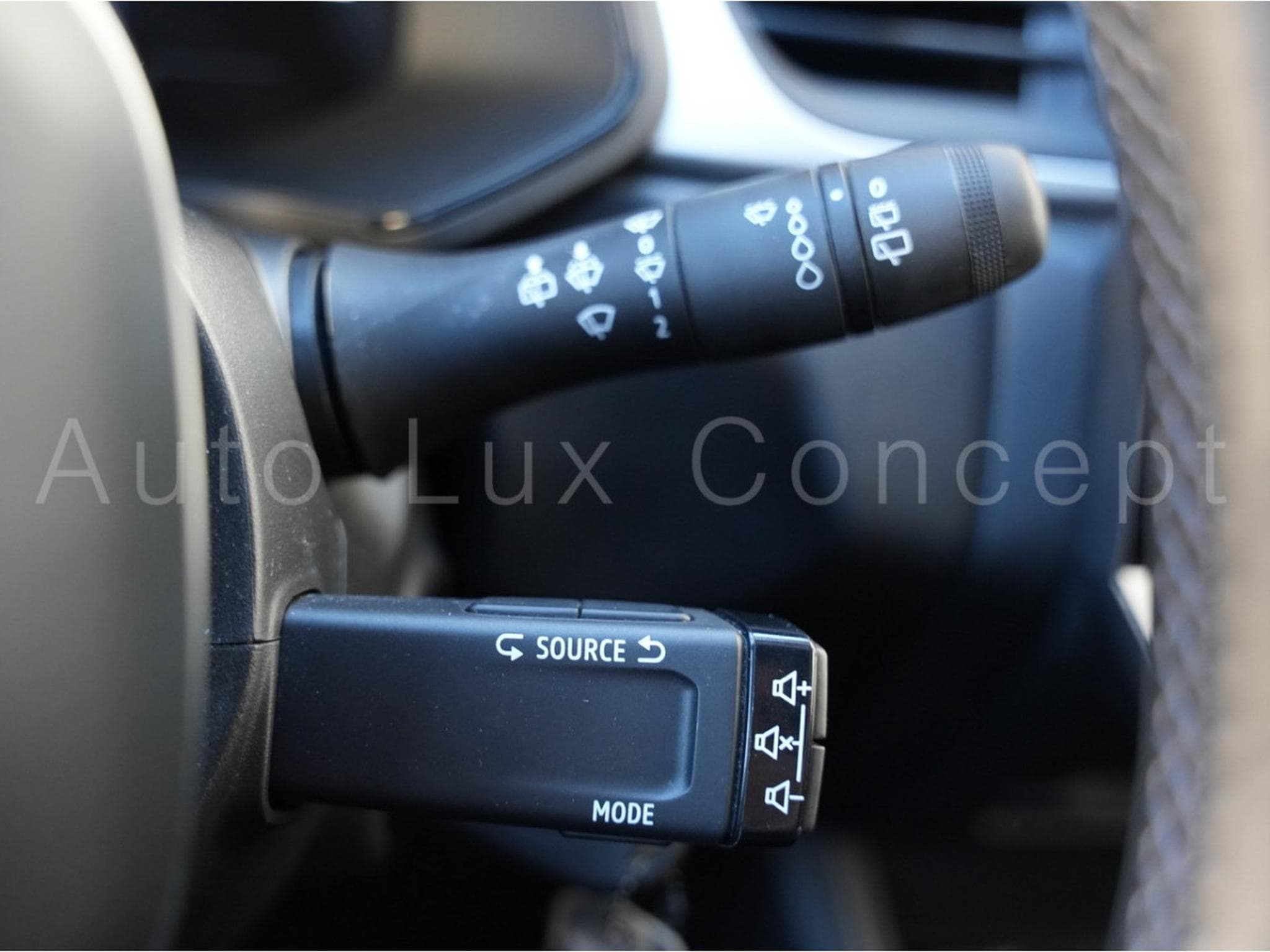 Renault Captur Eco-G 100 Evolution (2025) - Photo 18