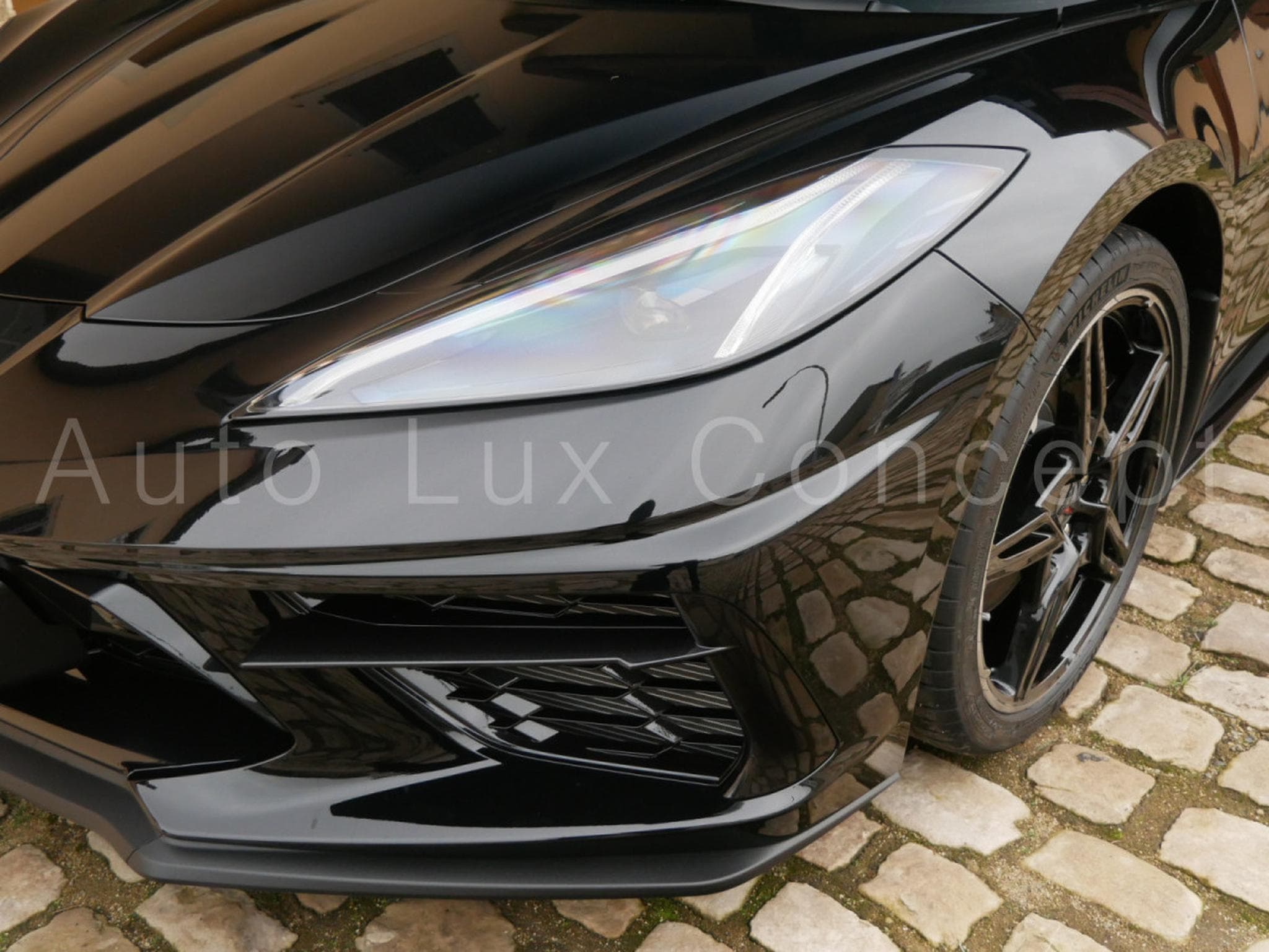 Chevrolet Corvette C8 Stingray Coupé 2LT (2023) - Photo 16