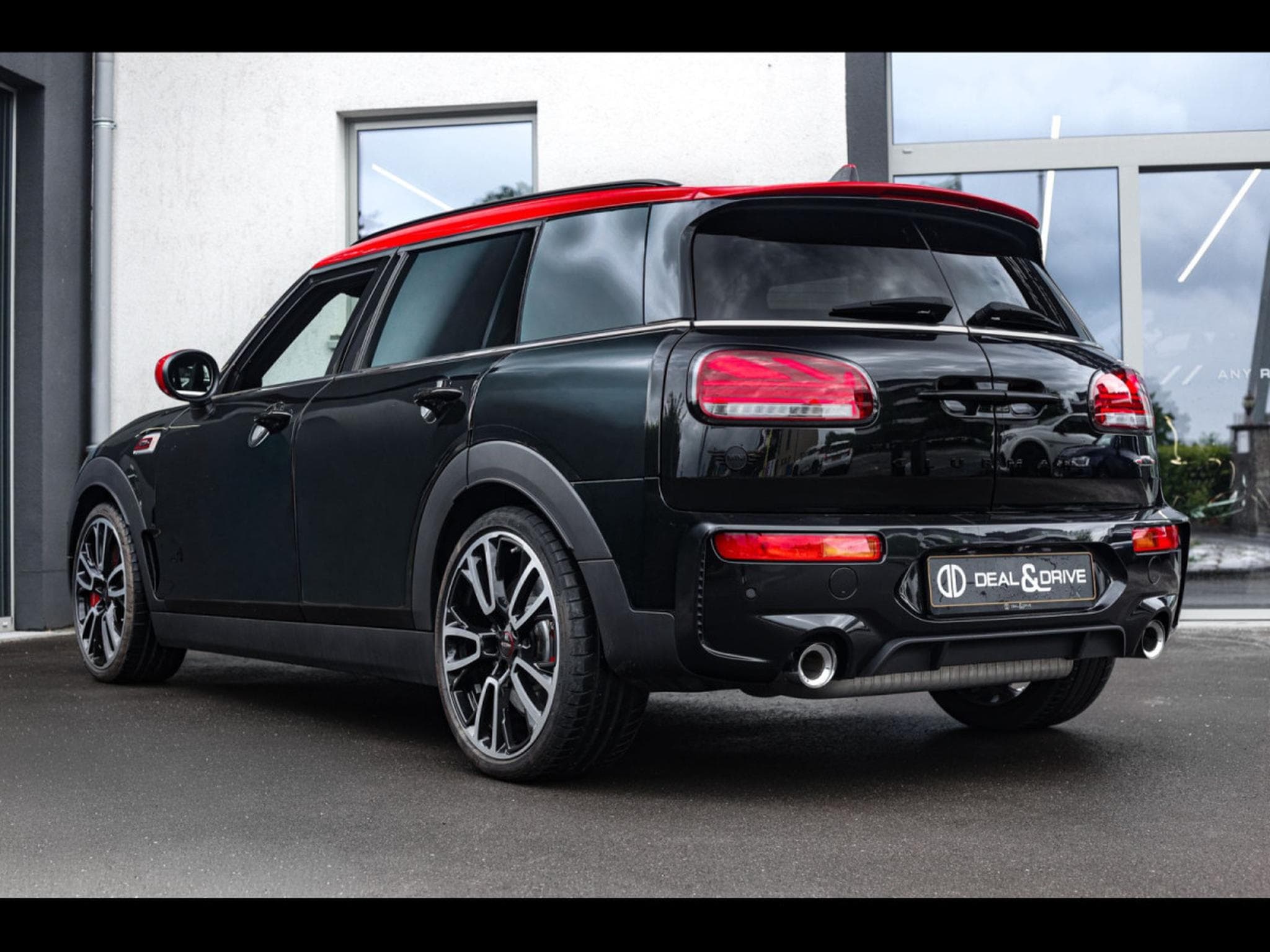 Mini Clubman John Cooper Works ALL4 - MIDNIGHT BLACK II (2022) - Photo 3