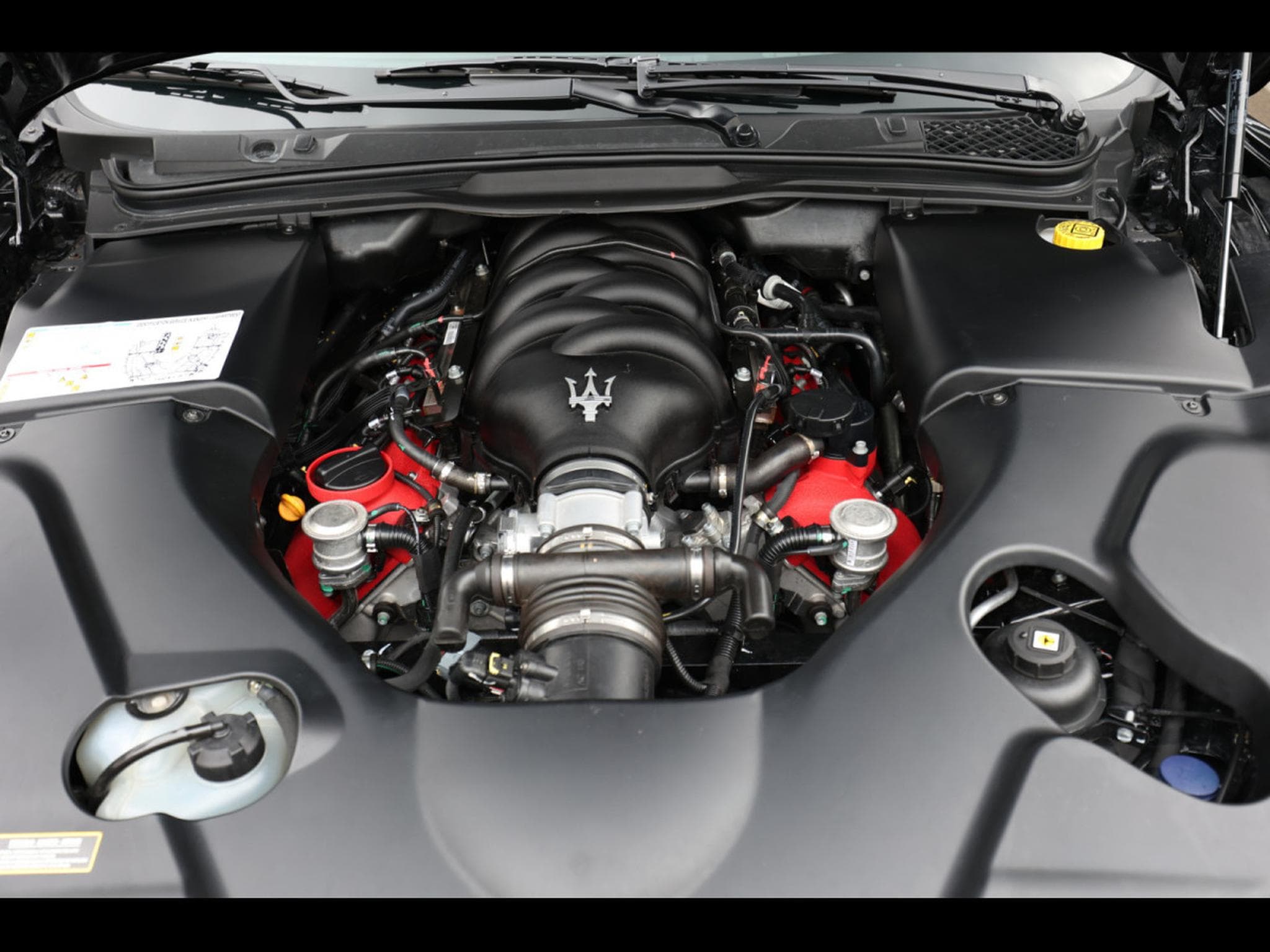 Maserati GranTurismo 4.7 V8 MC (460 CH) PHASE 2 - IMMAT. FR - PPF (2019) - Photo 16