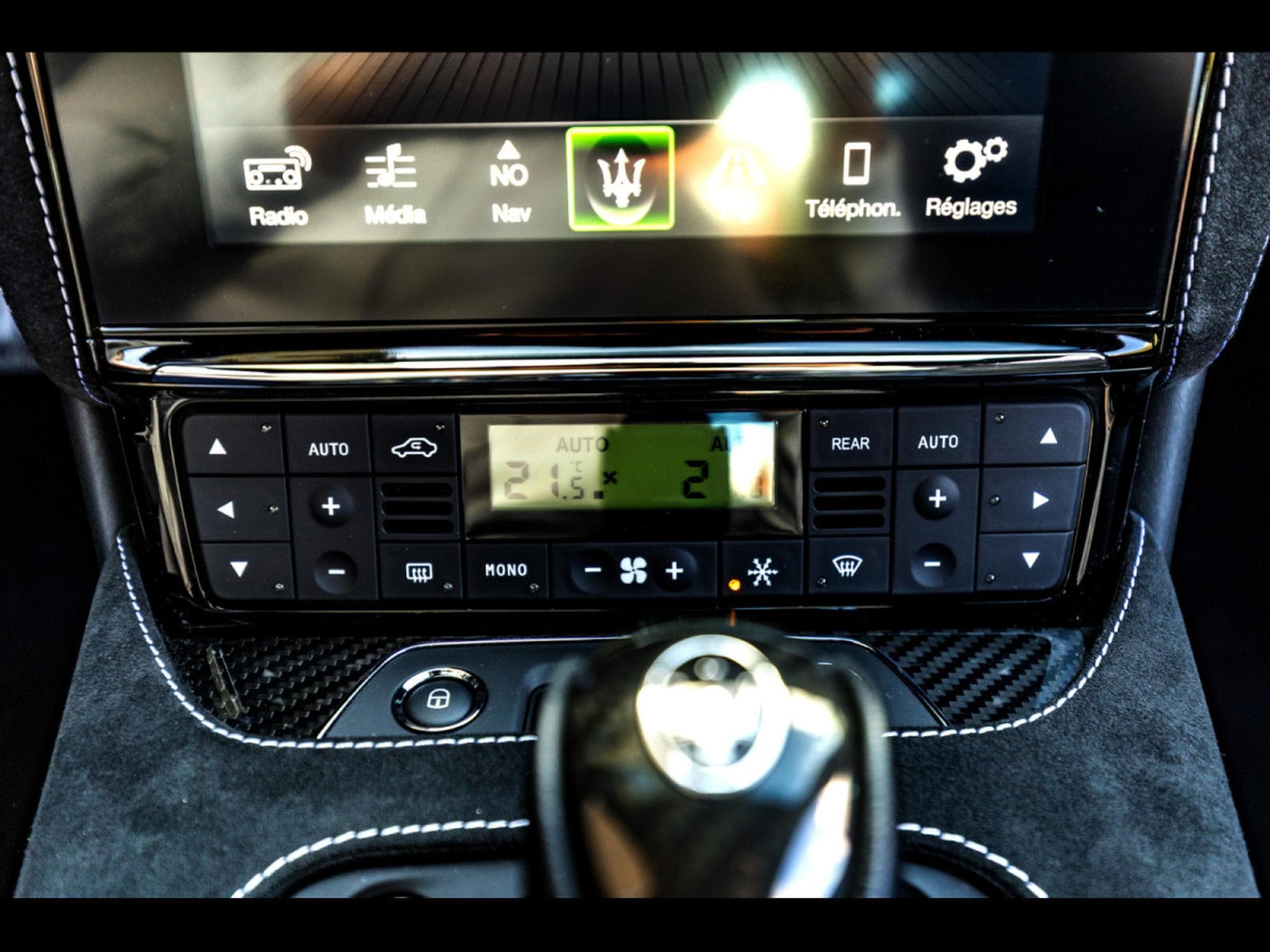 Maserati GranTurismo 4.7 V8 MC (460 CH) PHASE 2 - IMMAT. FR - PPF (2019) - Photo 24