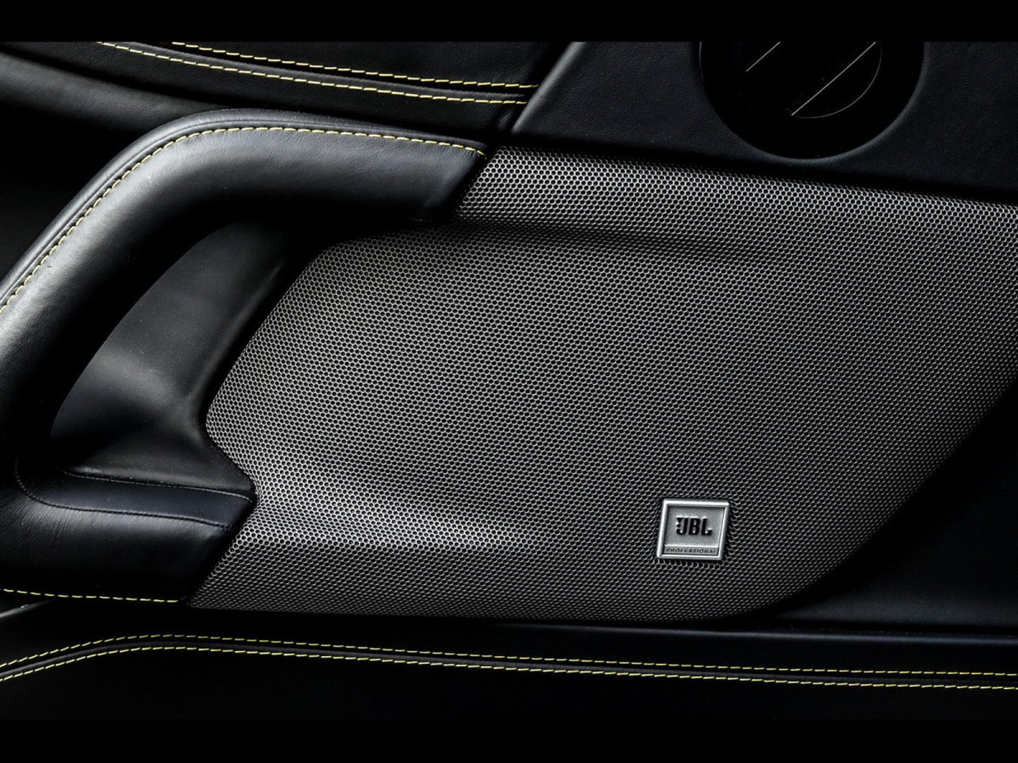 Ferrari GTC4 Lusso 6.3 V12 (690 CH) - NERO DAYTONA - IMMAT FR. - PPF - NEW FERR (2018) - Photo 23