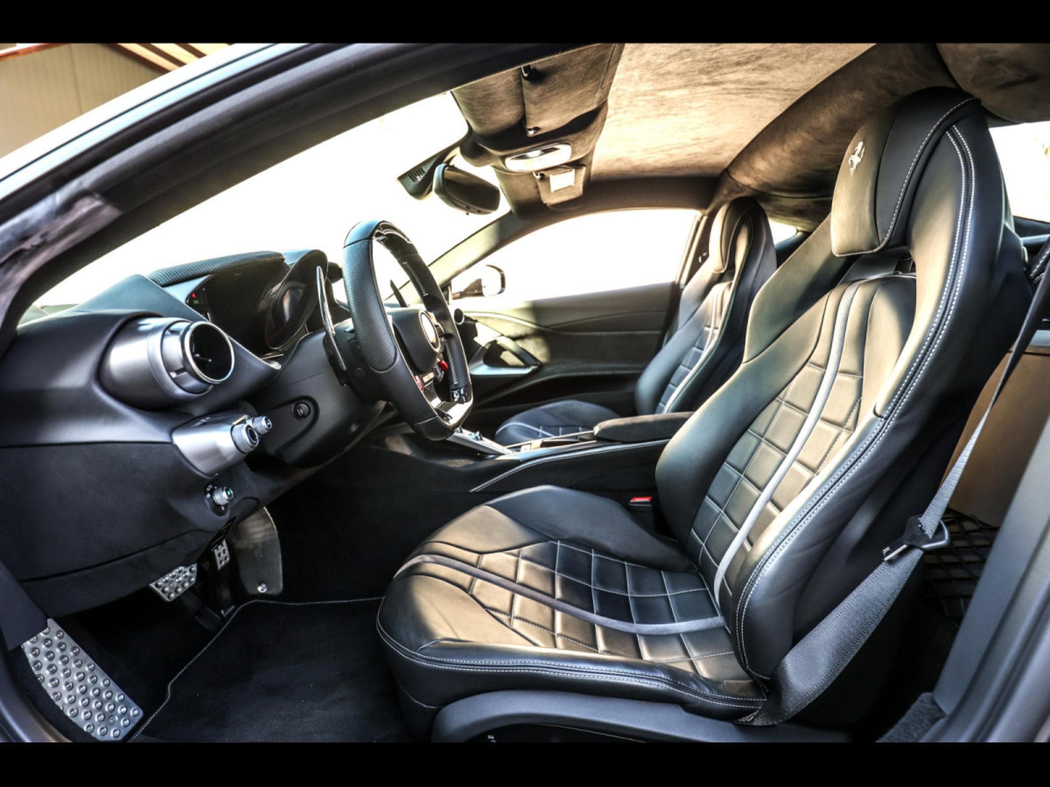 Ferrari 812 Superfast 6.5 V12 – POWER15 02/2027 - GRIGIO SILVERSTONE - P (2018) - Photo 18