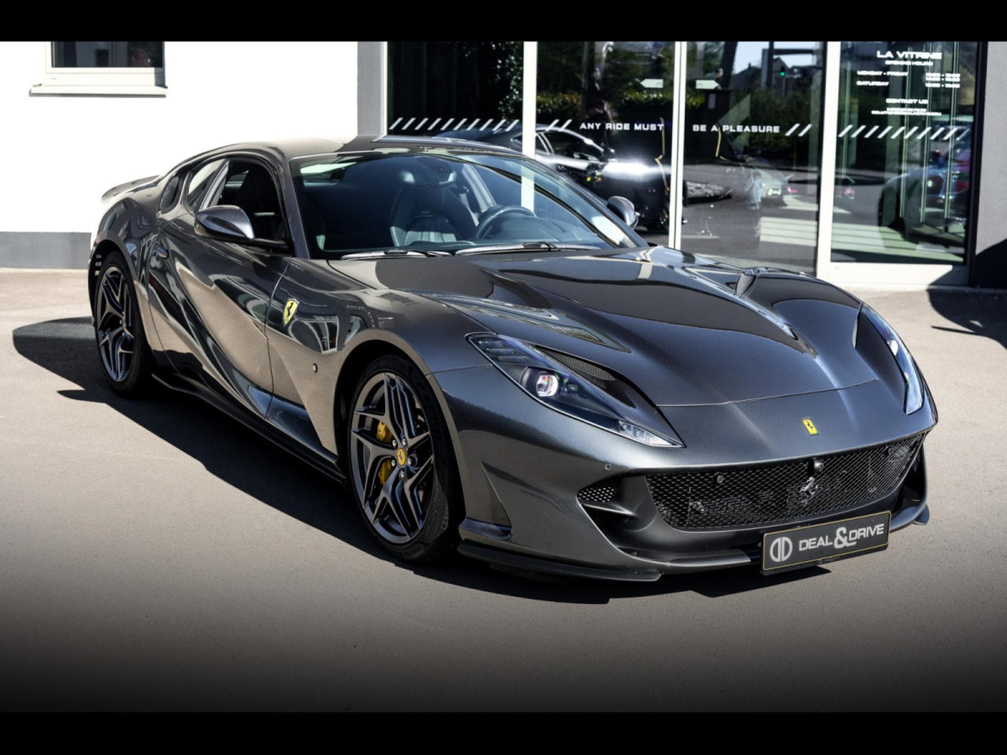 Ferrari 812 Superfast 6.5 V12 – POWER15 02/2027 - GRIGIO SILVERSTONE - P (2018) - Photo 7