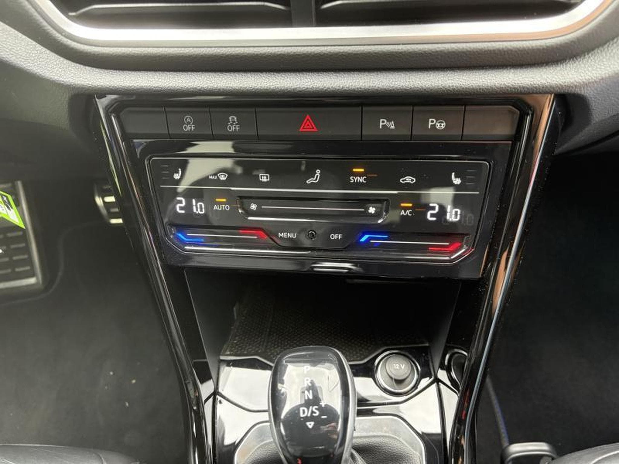 VW T-Roc R (2022) - Photo 6
