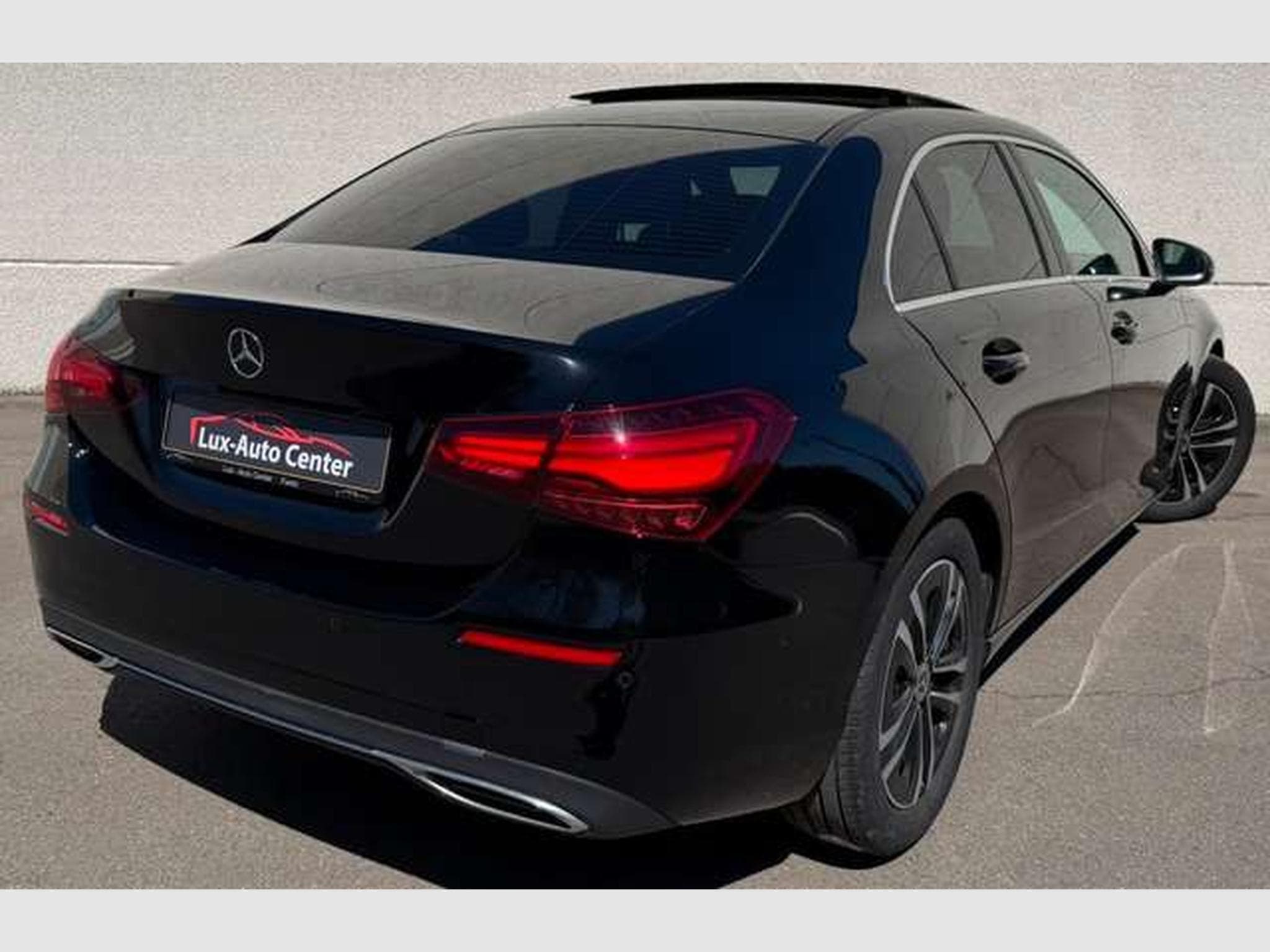 Mercedes A 180 A 180 Luxury Line Automatique // Garantie 12 Mois✅ (2023) - Photo 6