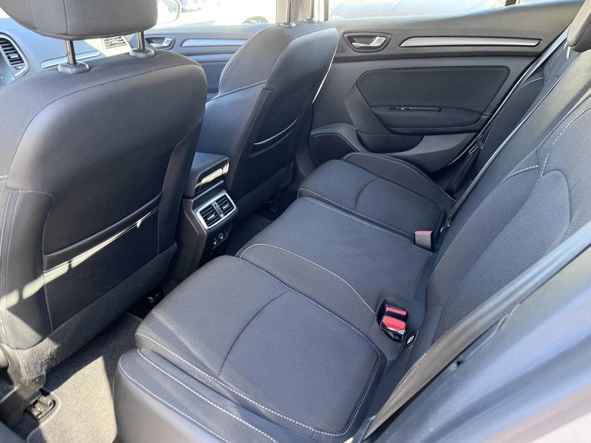 Renault Megane Megane Berline TCe 120 Corporate Edition (2022) - Photo 14