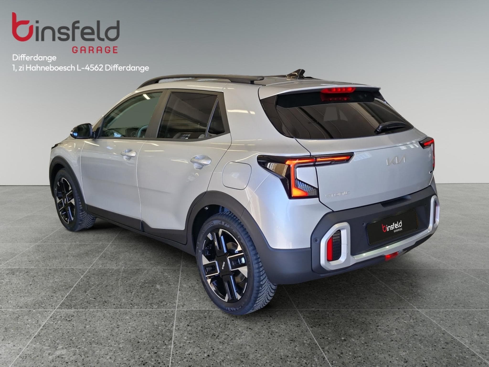 Kia Stonic GT Line 1.0 T-GDI 100 DCT (2026) - Photo 4