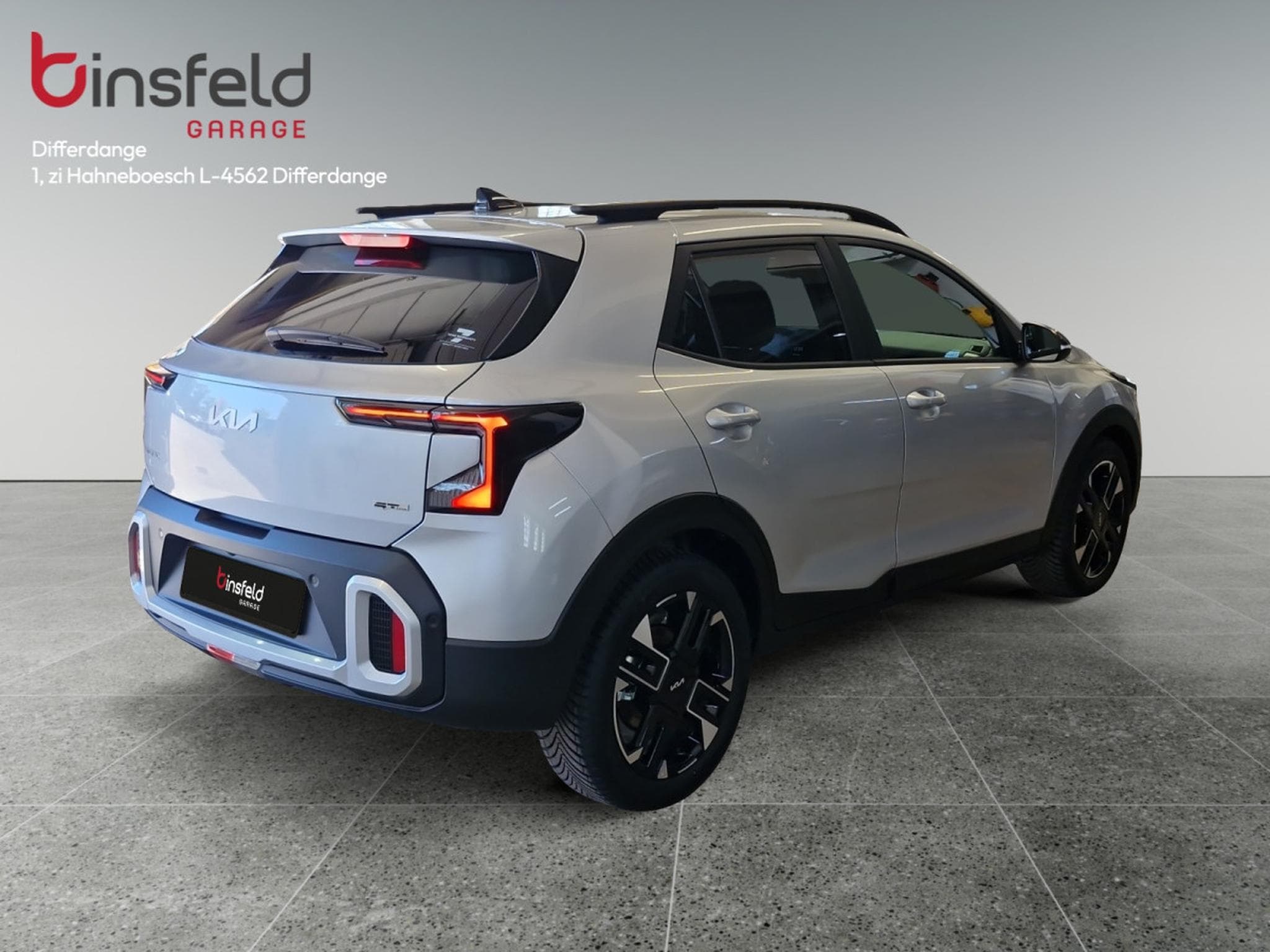 Kia Stonic GT Line 1.0 T-GDI 100 DCT (2026) - Photo 6