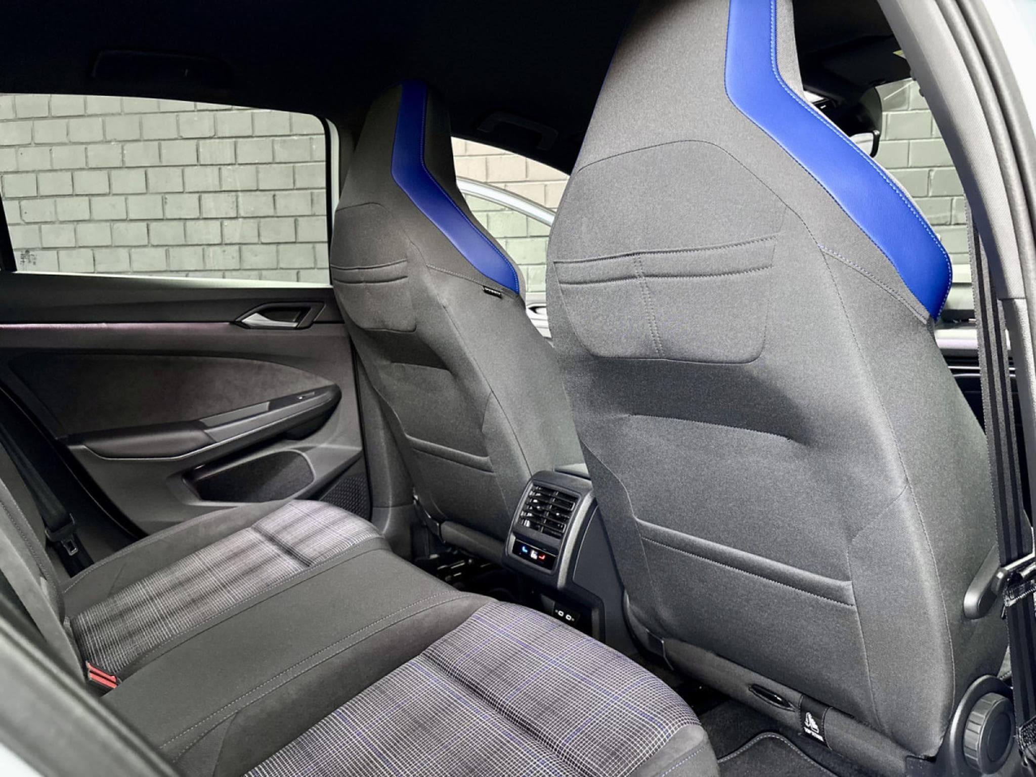 VW Golf GTE PHASE 2  1.5 eHybrid 272 CV DSG 6 *CAM* MATRIX * TÊTE HA (2025) - Photo 15