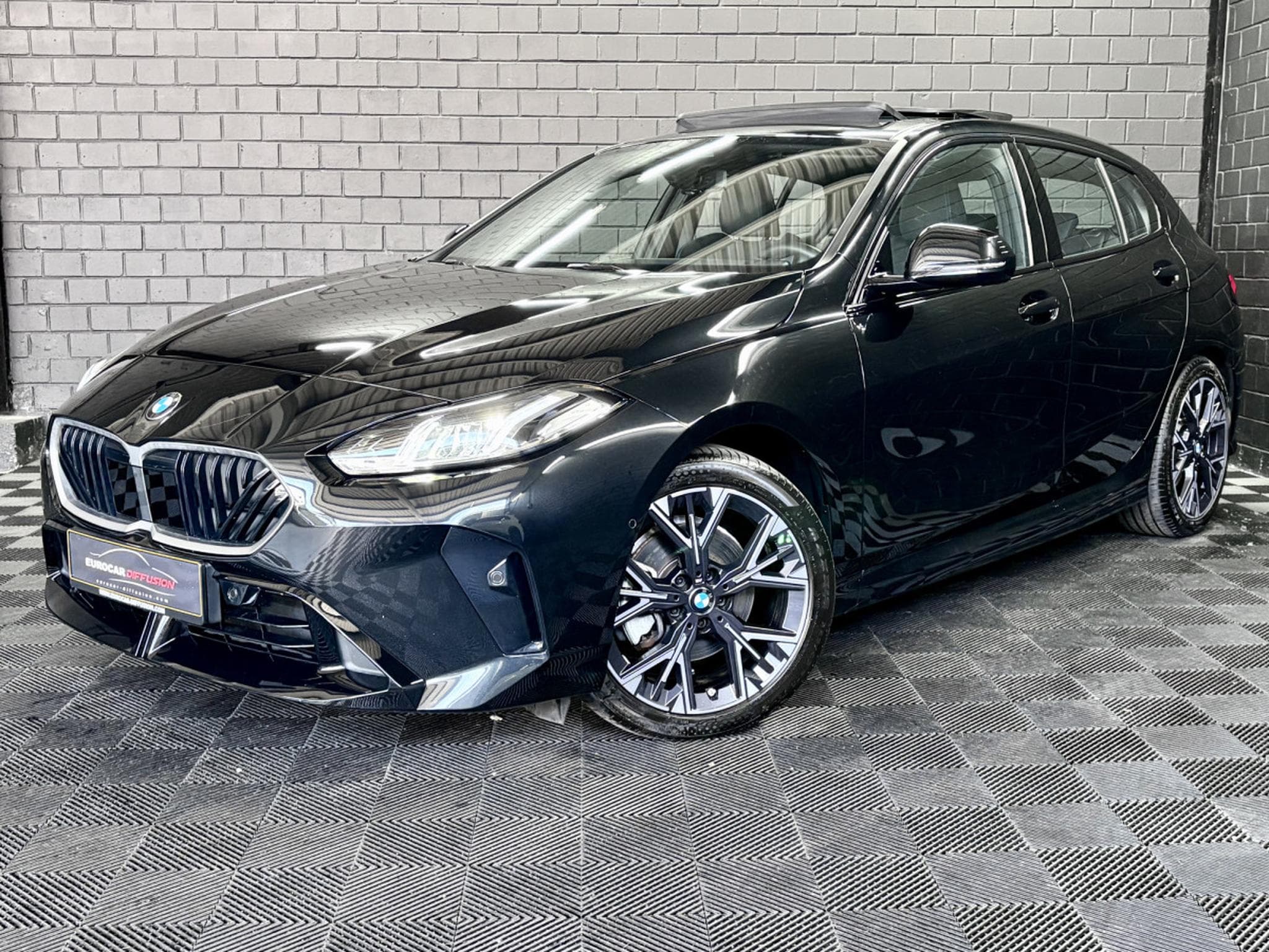 BMW 120 120iA M-Sport 170CV (F70) *PANO*Sièges Chauffants*Shadow Lin (2025) - Photo 1