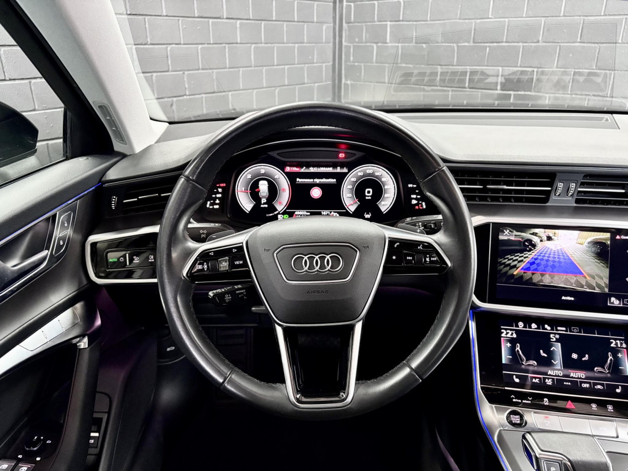 Audi A6 Avant Quattro 2.0 TDI 204 CV S-Tronic *PANO* ATTELAGE* HAYON (2023) - Photo 11