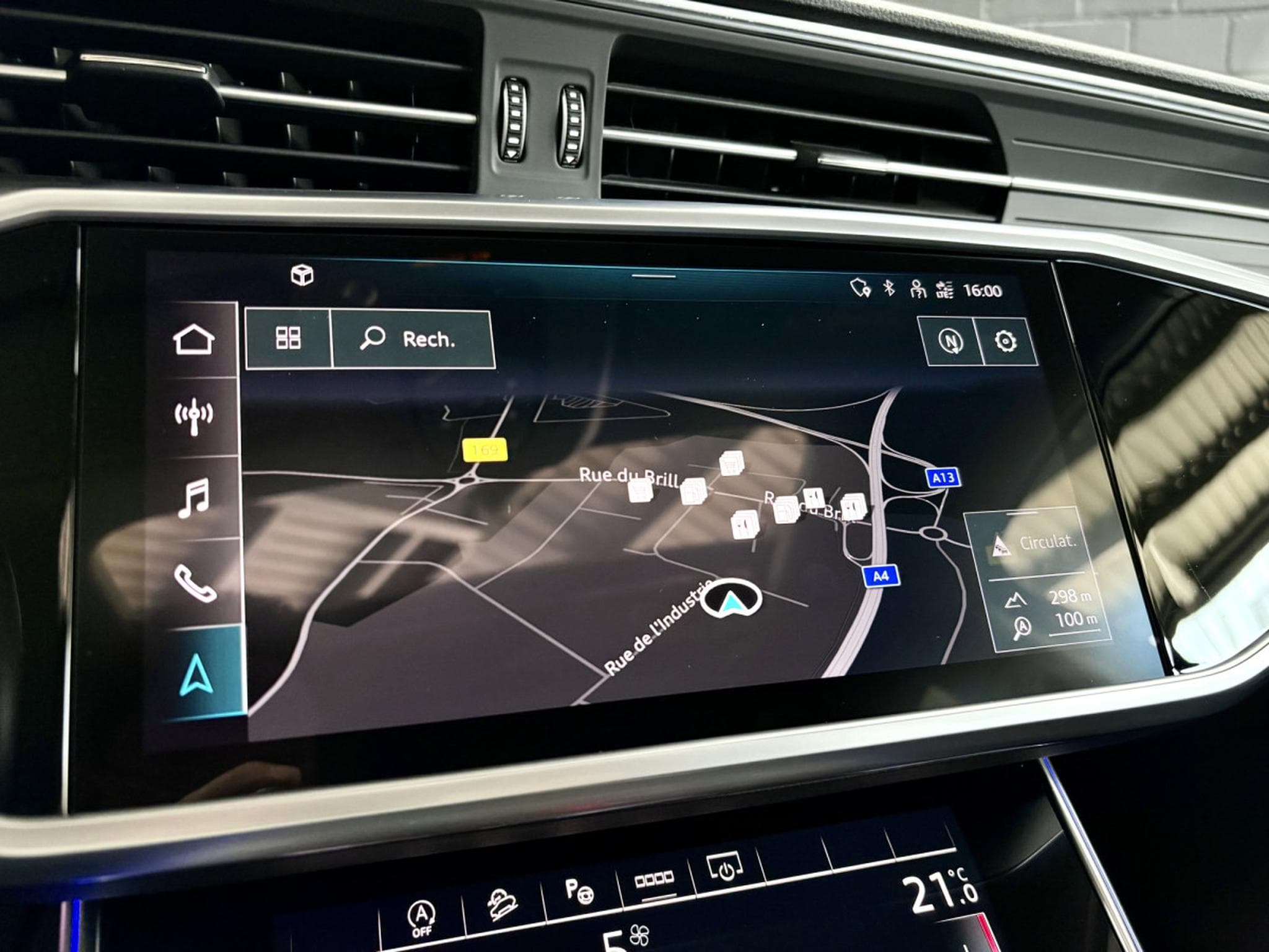 Audi A6 Avant Quattro 2.0 TDI 204 CV S-Tronic *PANO* ATTELAGE* HAYON (2023) - Photo 18