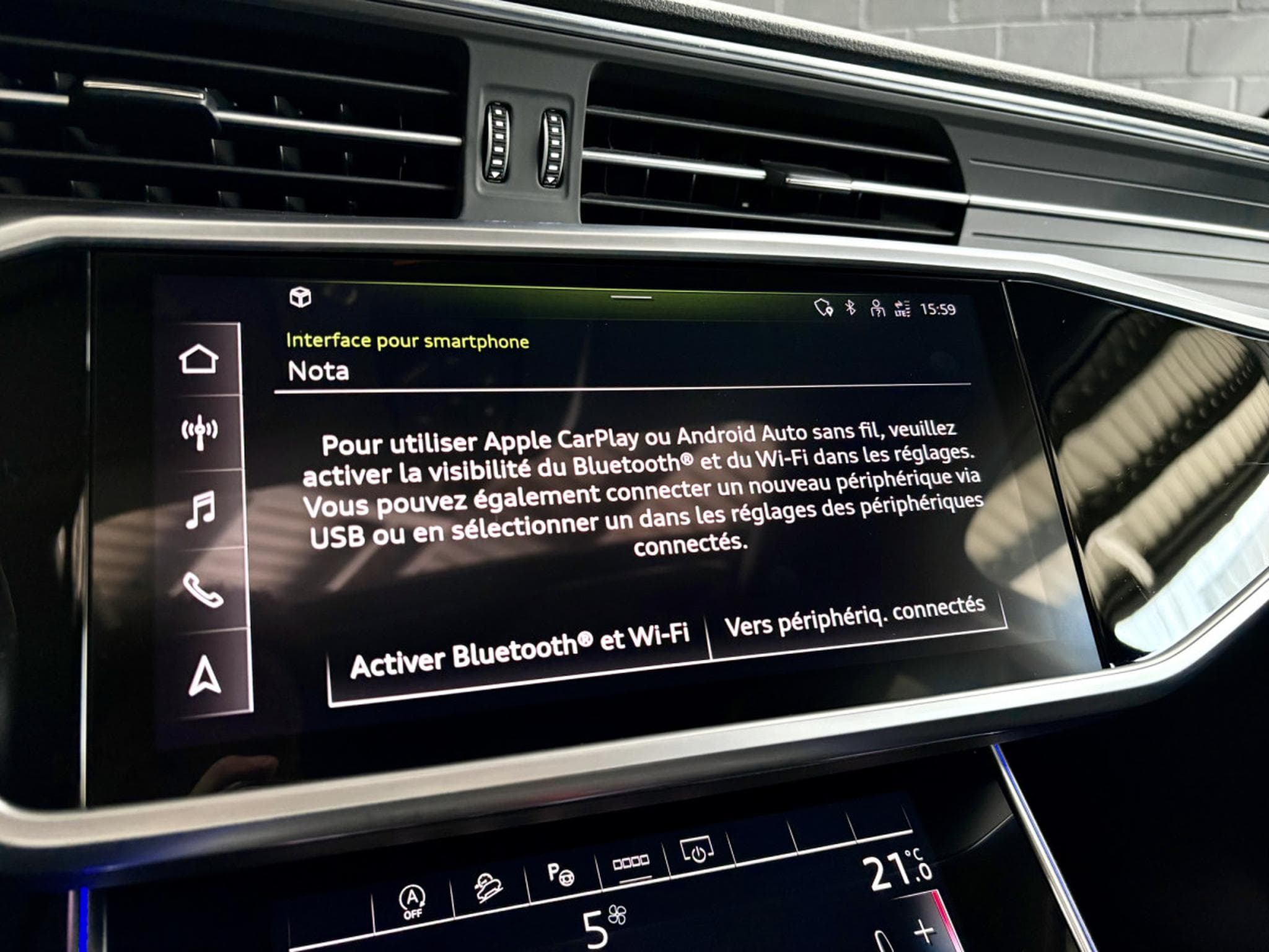 Audi A6 Avant Quattro 2.0 TDI 204 CV S-Tronic *PANO* ATTELAGE* HAYON (2023) - Photo 19