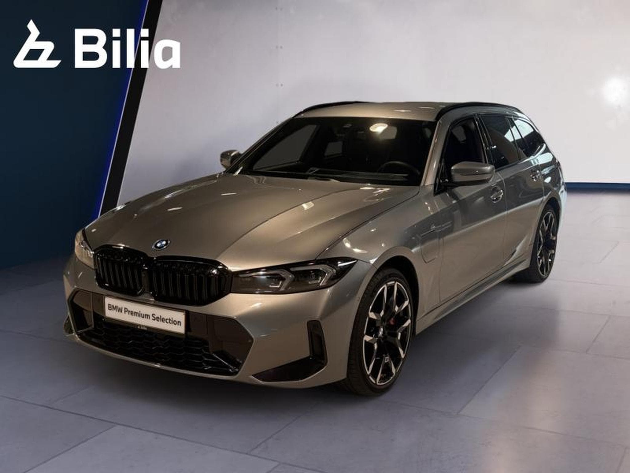 BMW 330 330e Touring M Sport (2025) - Photo 1
