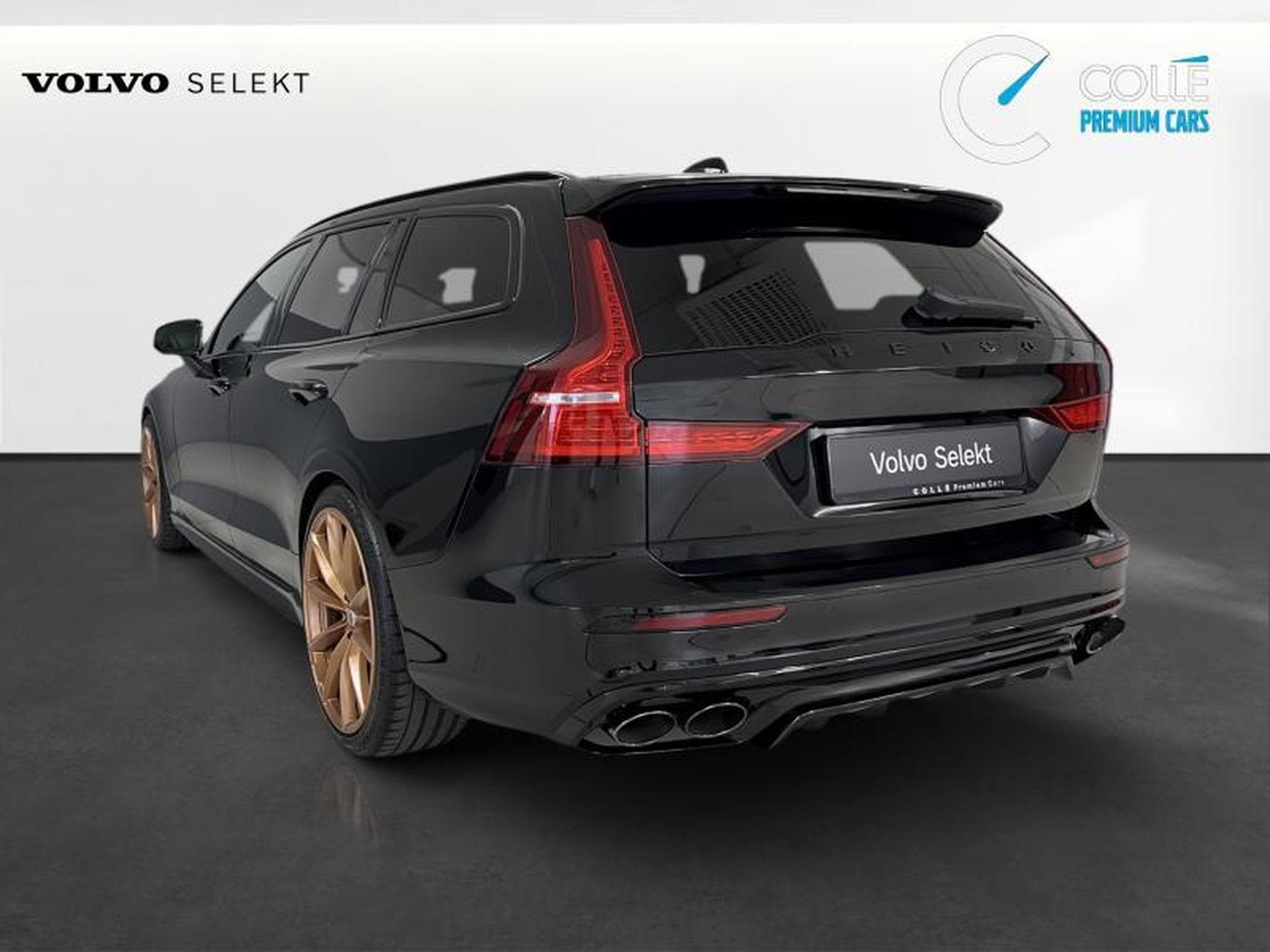 Volvo V60 Plus Dark (2025) - Photo 6