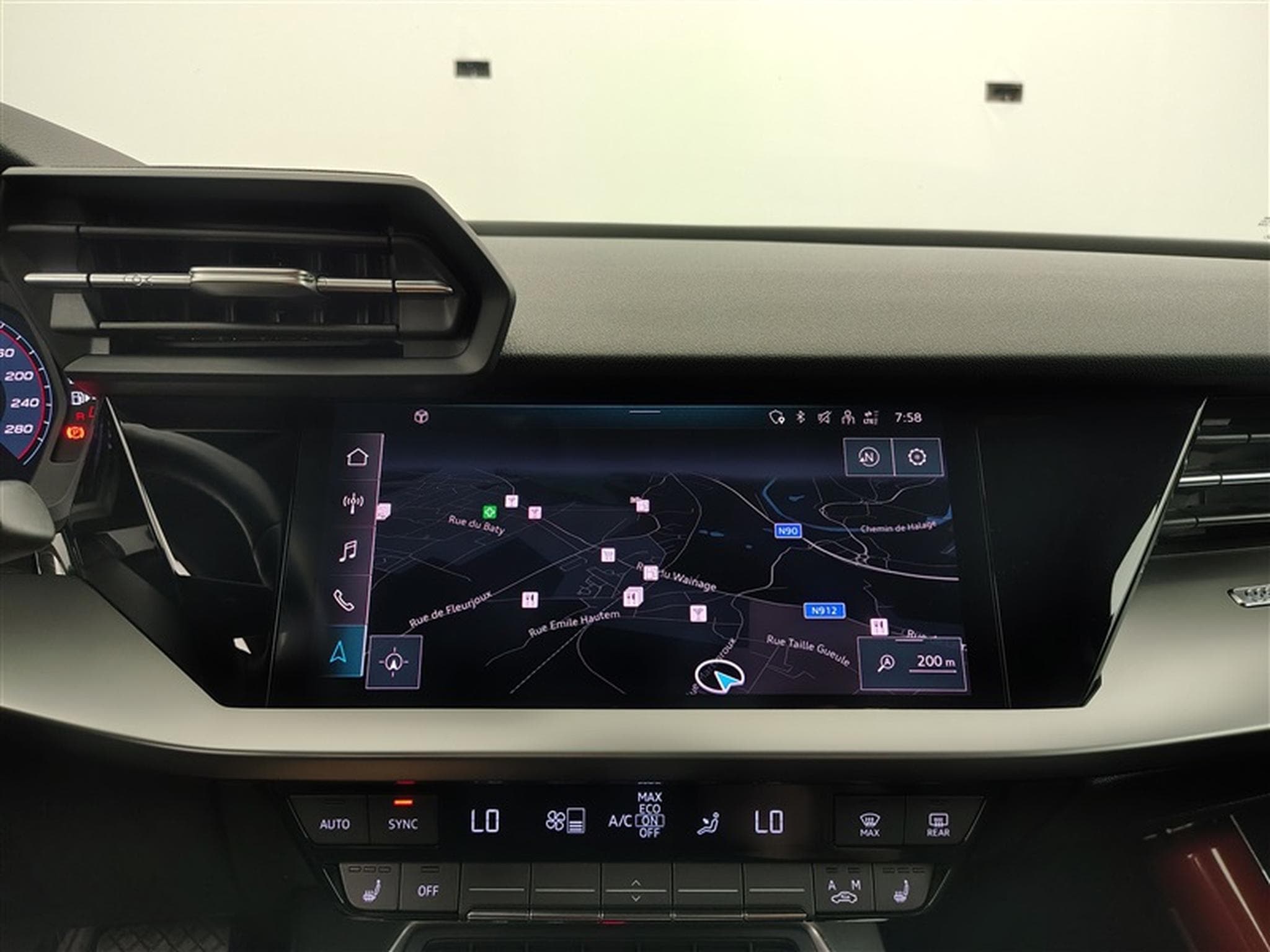 Audi A3 30 TDi Advanced S tronic NAVI/FULL LED/JA17/PDC (2022) - Photo 11
