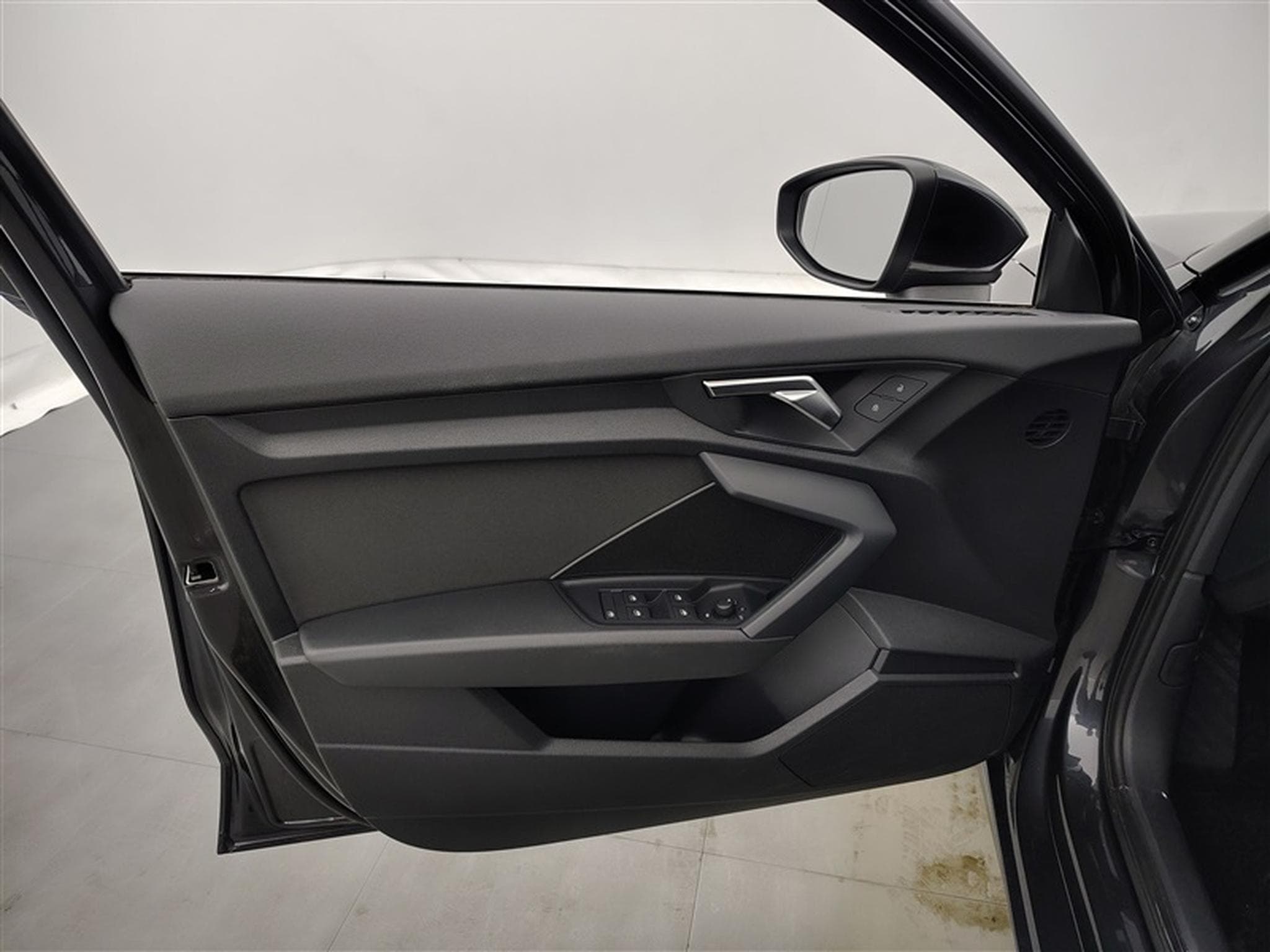 Audi A3 30 TDi Advanced S tronic NAVI/FULL LED/JA17/PDC (2022) - Photo 17