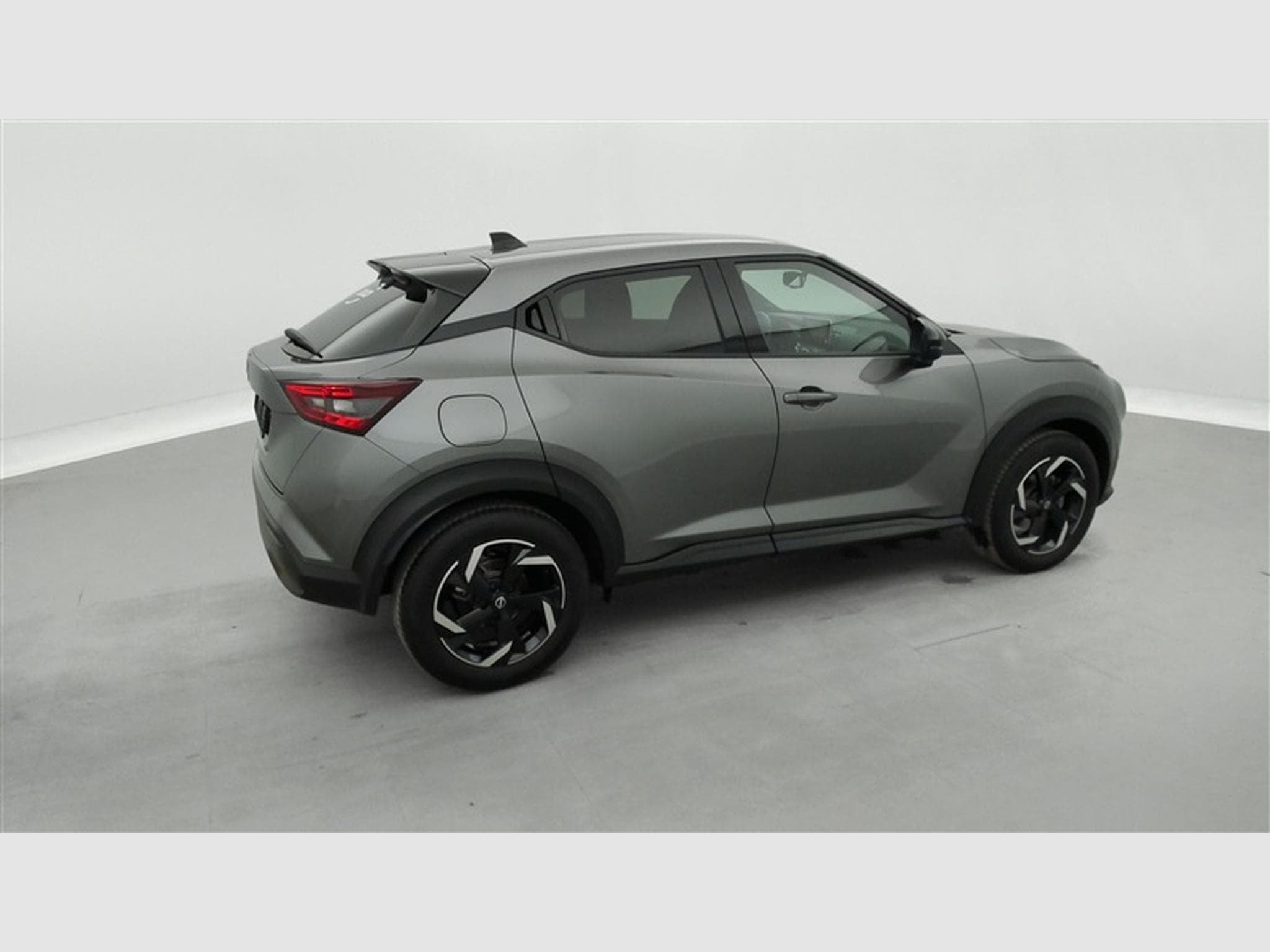 Nissan Juke 1.0 DIG-T 2WD N-Connecta DCT/NAVI/FULL LED/JA17 (2022) - Photo 25