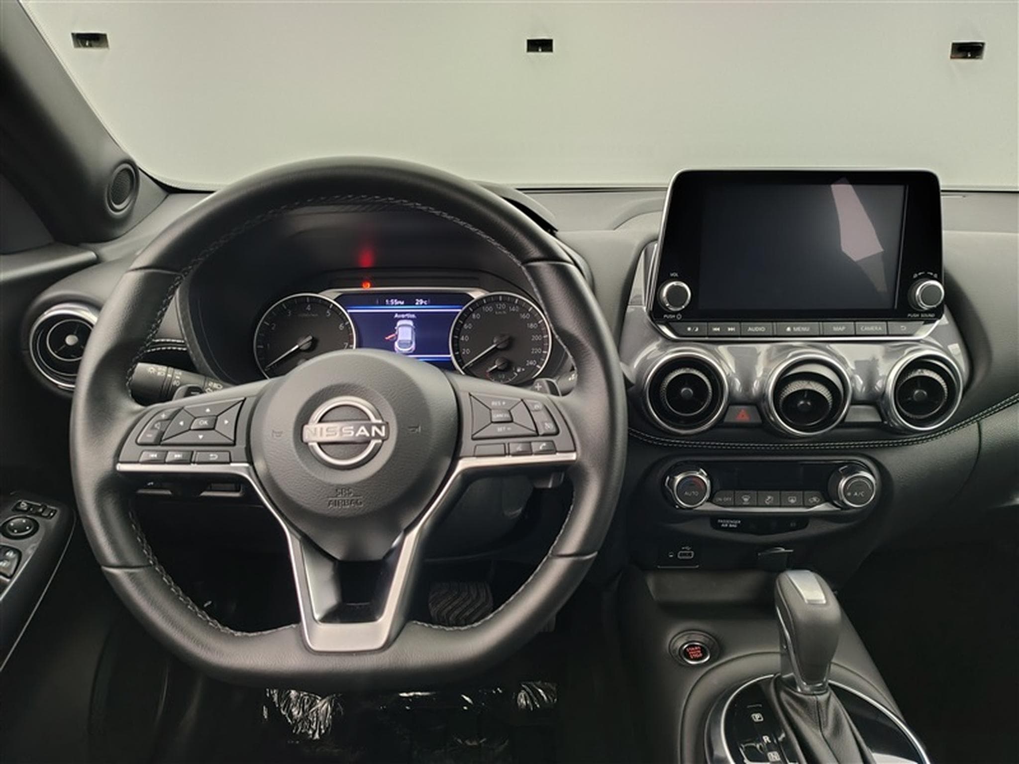 Nissan Juke 1.0 DIG-T 2WD N-Connecta DCT/NAVI/FULL LED/JA17 (2022) - Photo 9
