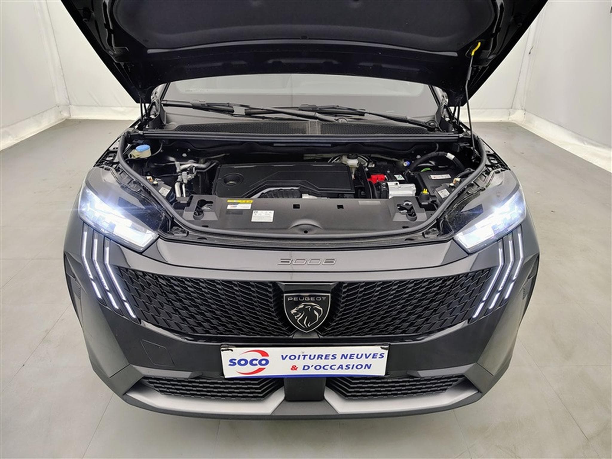 Peugeot 3008 1.2 Hybrid 145cv e-DCS6 Allure NAVI / FULL LED / CAMERA (2026) - Photo 19