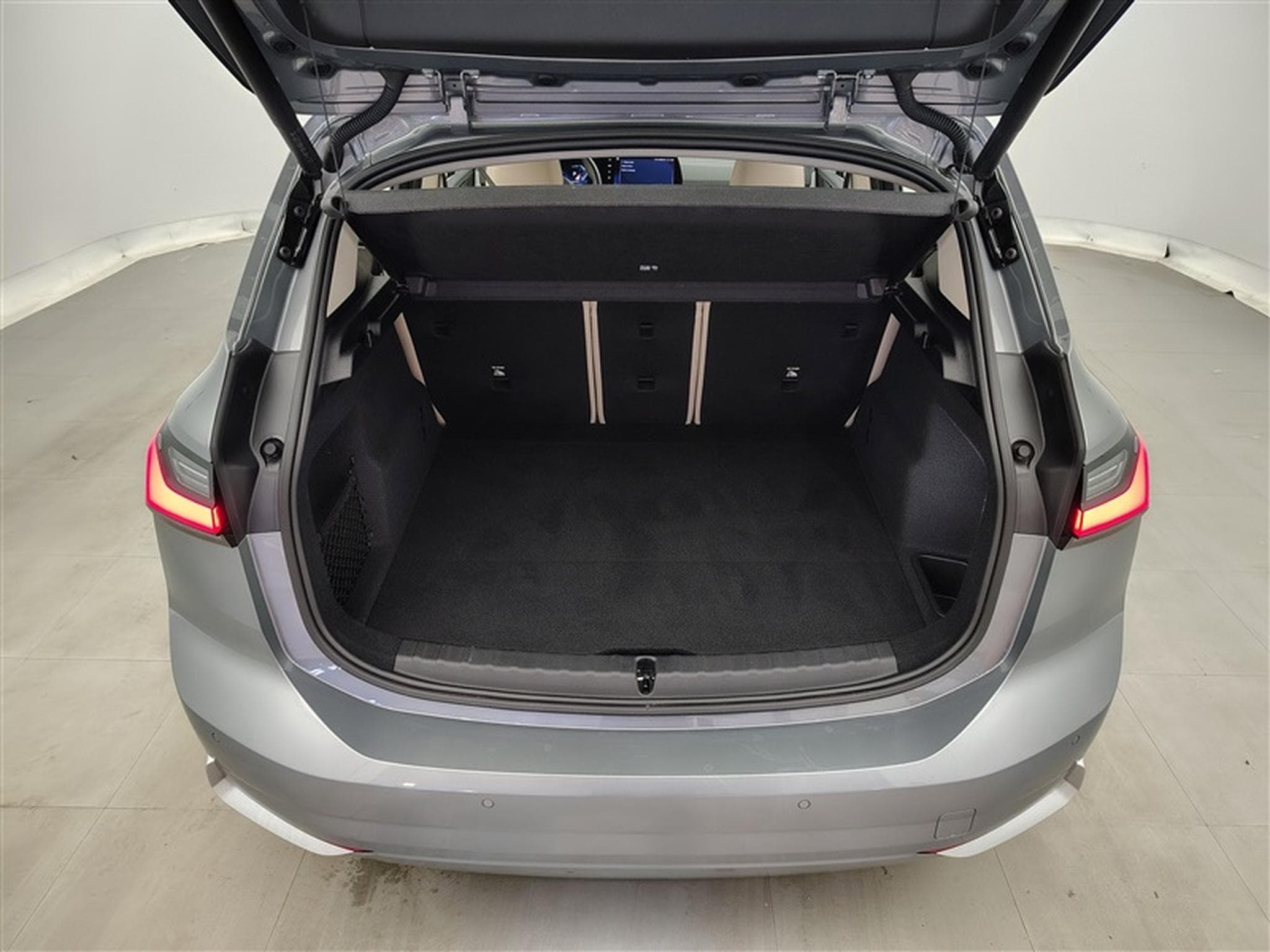 BMW 218 Active Tourer 218iA Cuir Navci / CarPlay / Caméra / ... (2023) - Photo 14