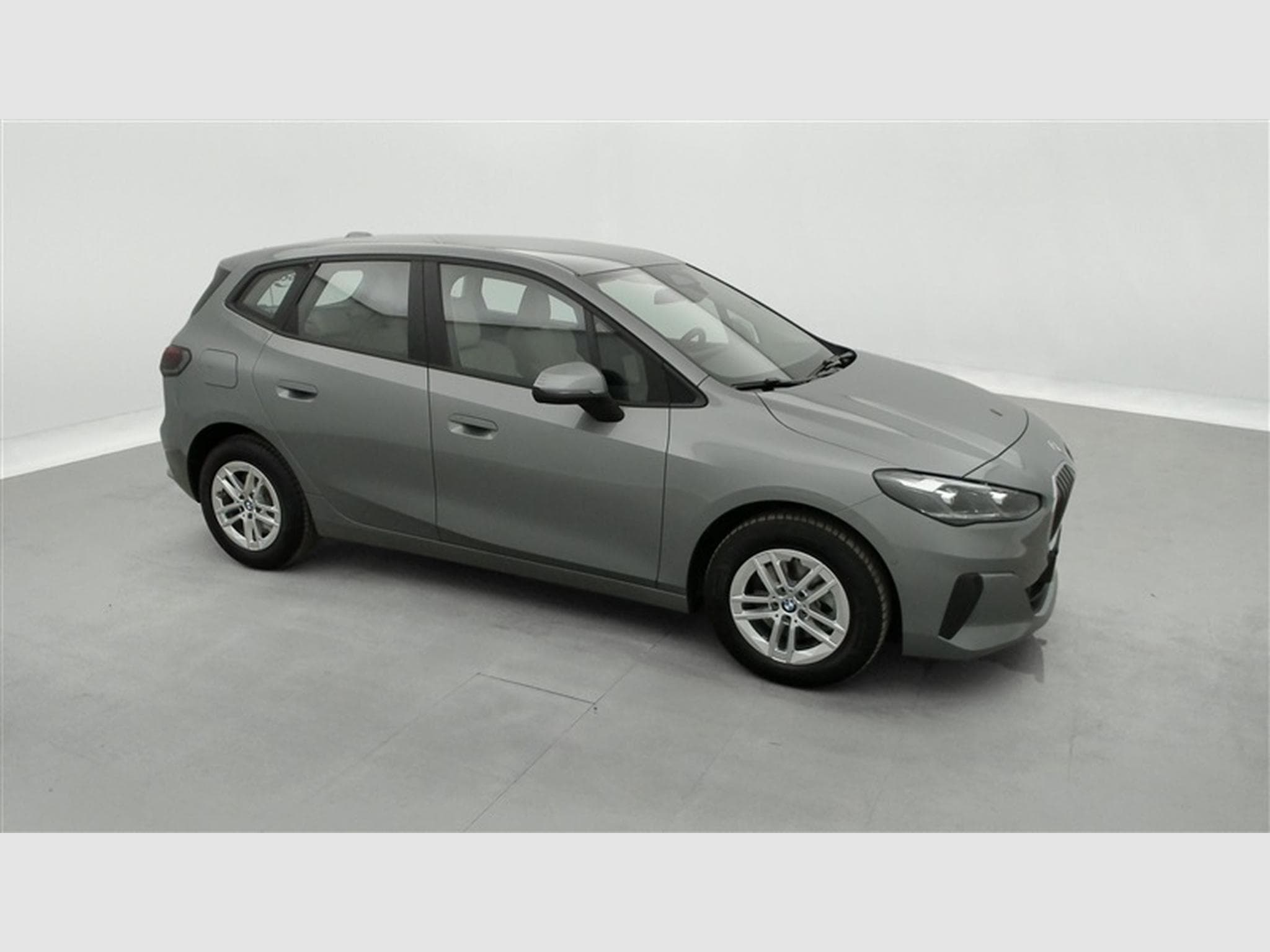 BMW 218 Active Tourer 218iA Cuir Navci / CarPlay / Caméra / ... (2023) - Photo 24