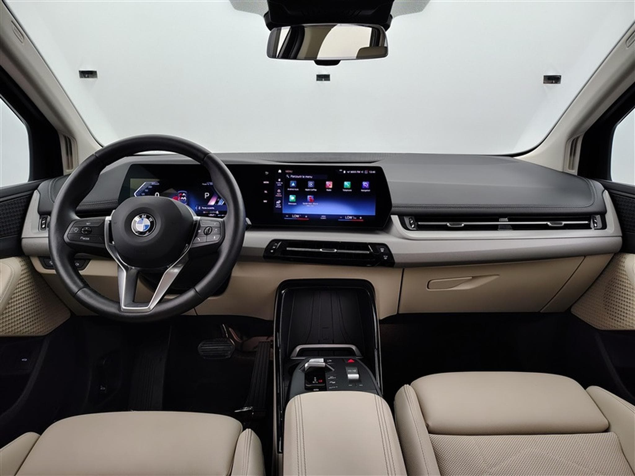 BMW 218 Active Tourer 218iA Cuir Navci / CarPlay / Caméra / ... (2023) - Photo 8