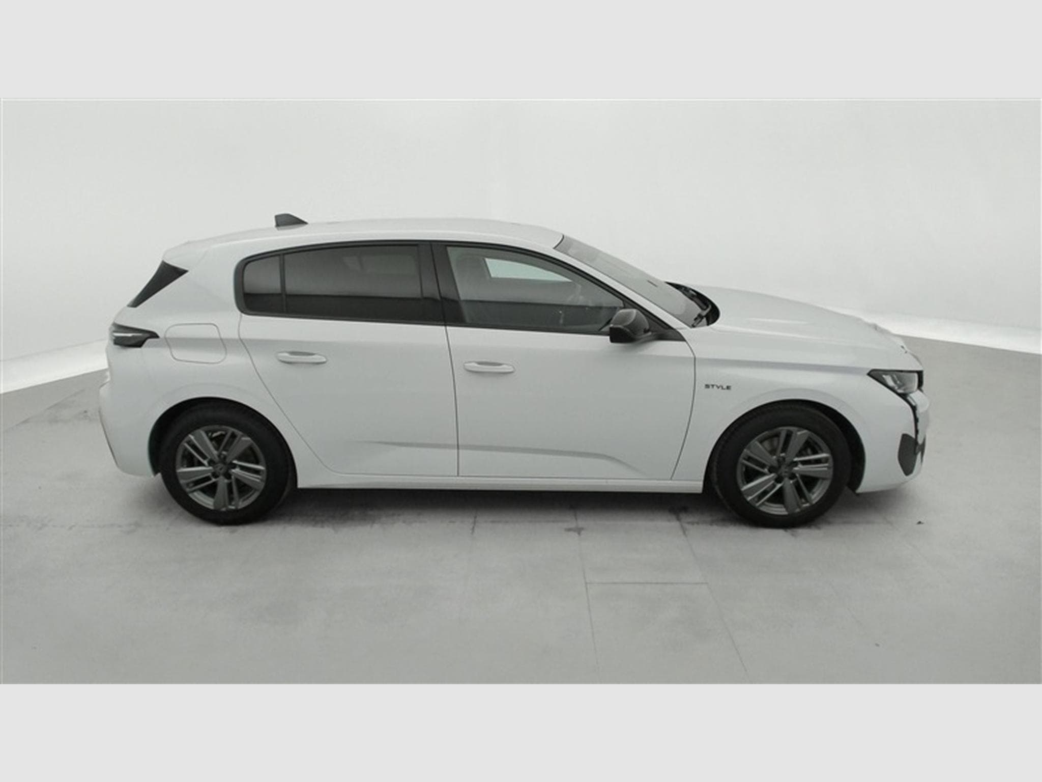 Peugeot 308 1.2 PureTech Style *CARPLAY/FULL LED/PDC/JA16* (2023) - Photo 23