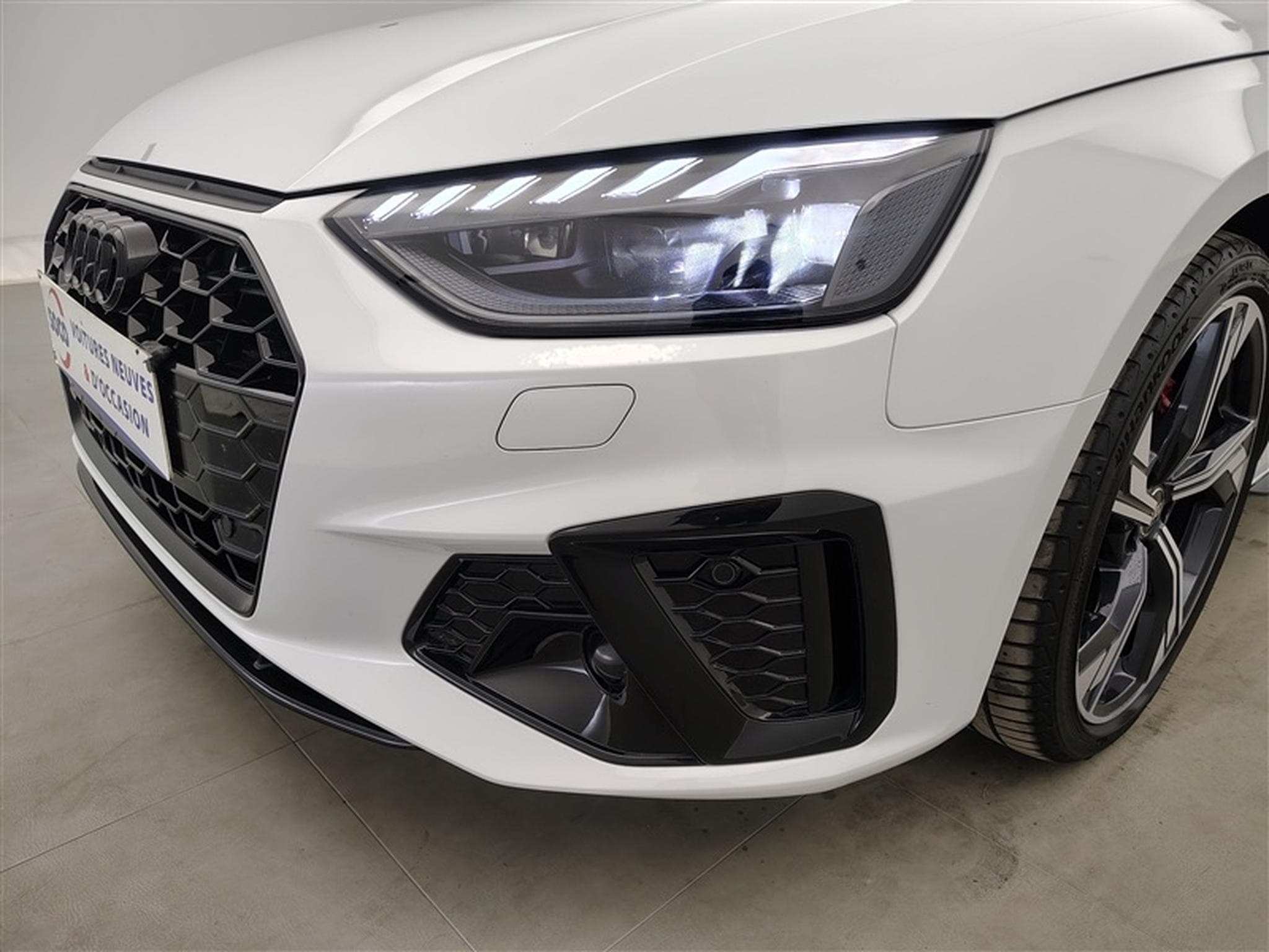 Audi A4 40 TDI QUATTRO S-Tronic S-Line (2025) - Photo 15