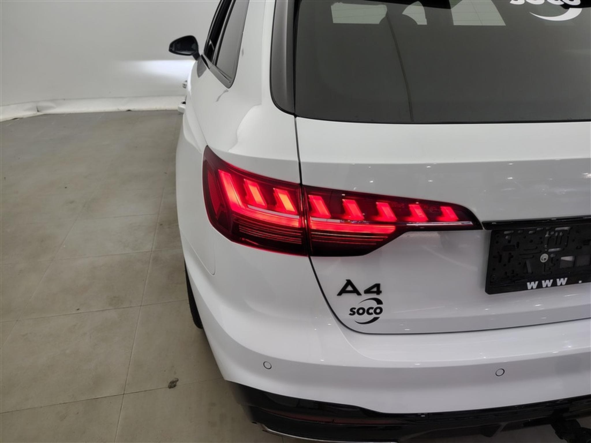 Audi A4 40 TDI QUATTRO S-Tronic S-Line (2025) - Photo 16