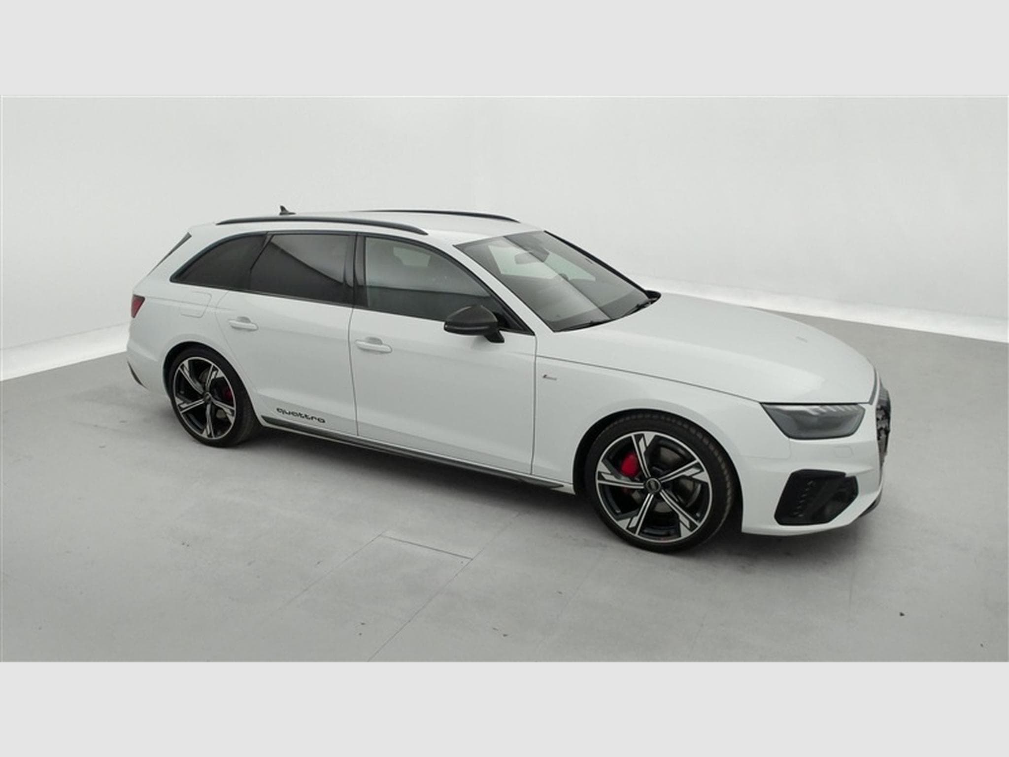 Audi A4 40 TDI QUATTRO S-Tronic S-Line (2025) - Photo 25