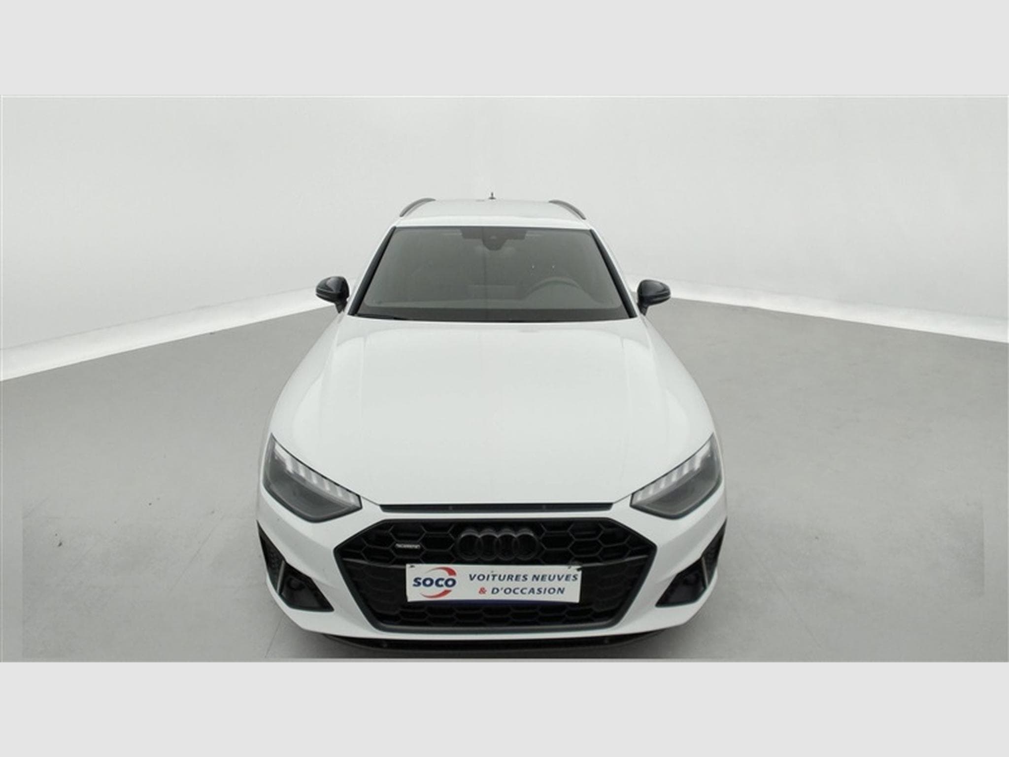 Audi A4 40 TDI QUATTRO S-Tronic S-Line (2025) - Photo 4