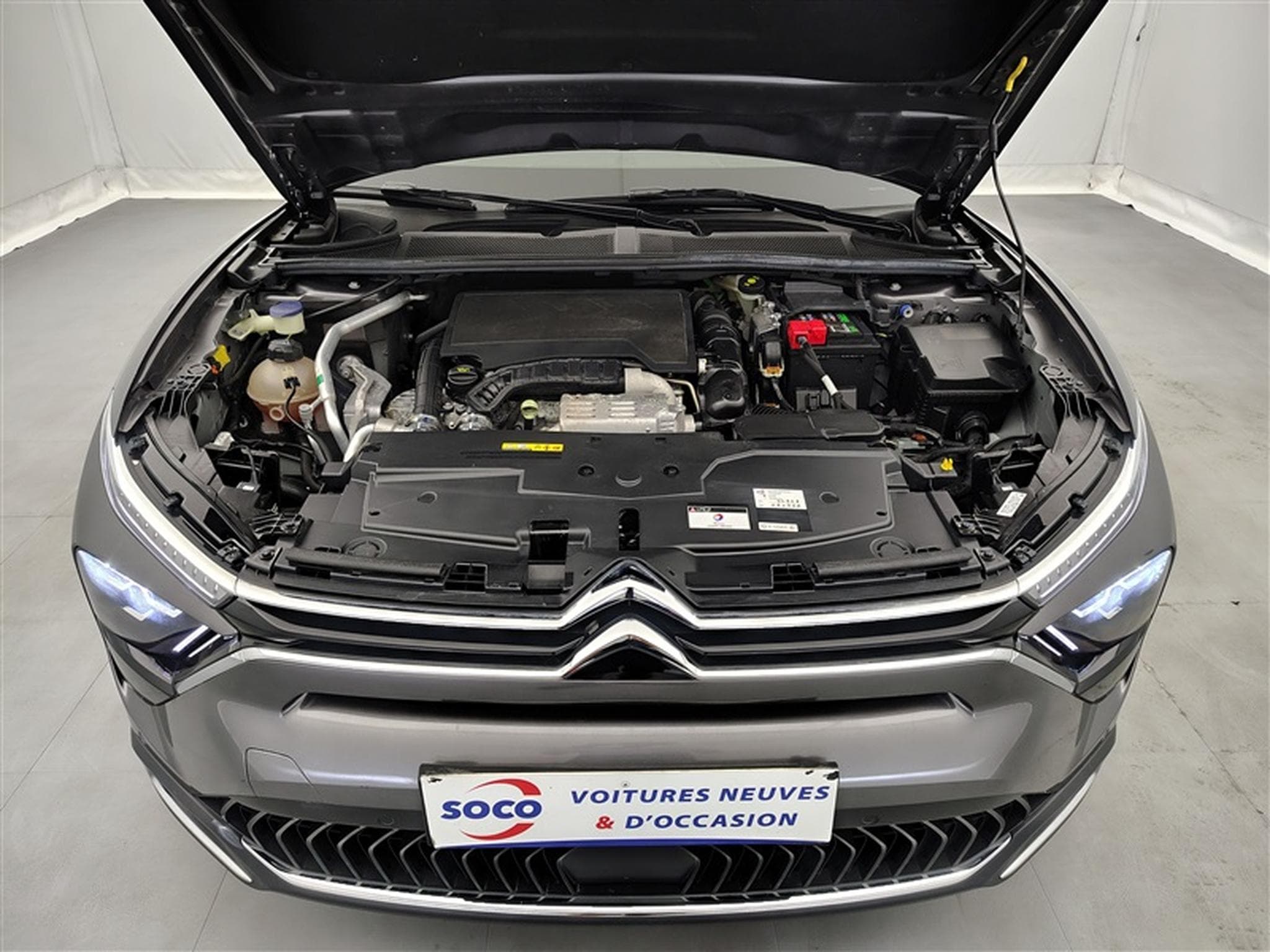 Citroen C5 X 1.2 PureTech 130cv EAT8 Plus NAVI / FULL LED / CUIR / JA 19" (2024) - Photo 18