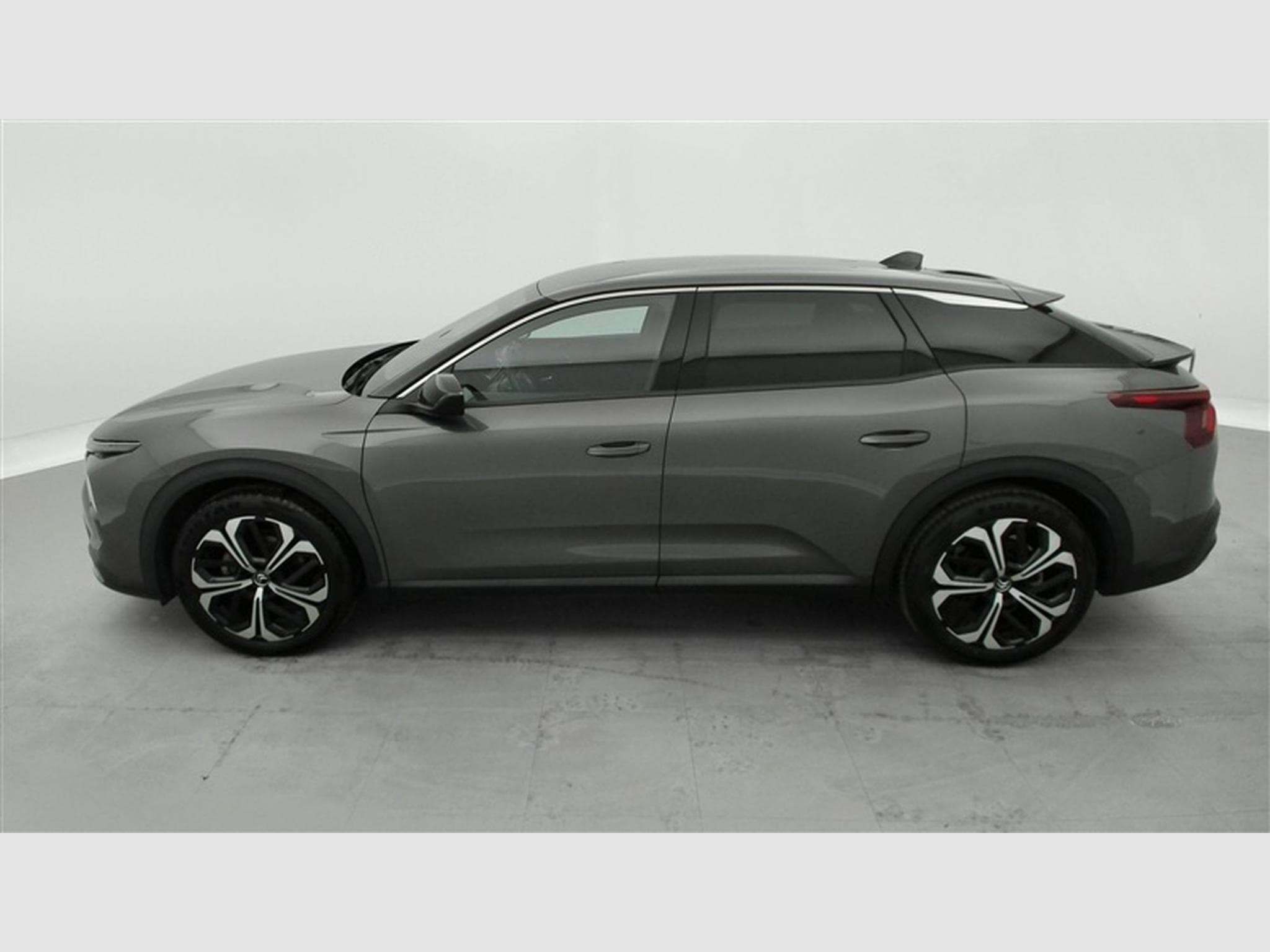 Citroen C5 X 1.2 PureTech 130cv EAT8 Plus NAVI / FULL LED / CUIR / JA 19" (2024) - Photo 3
