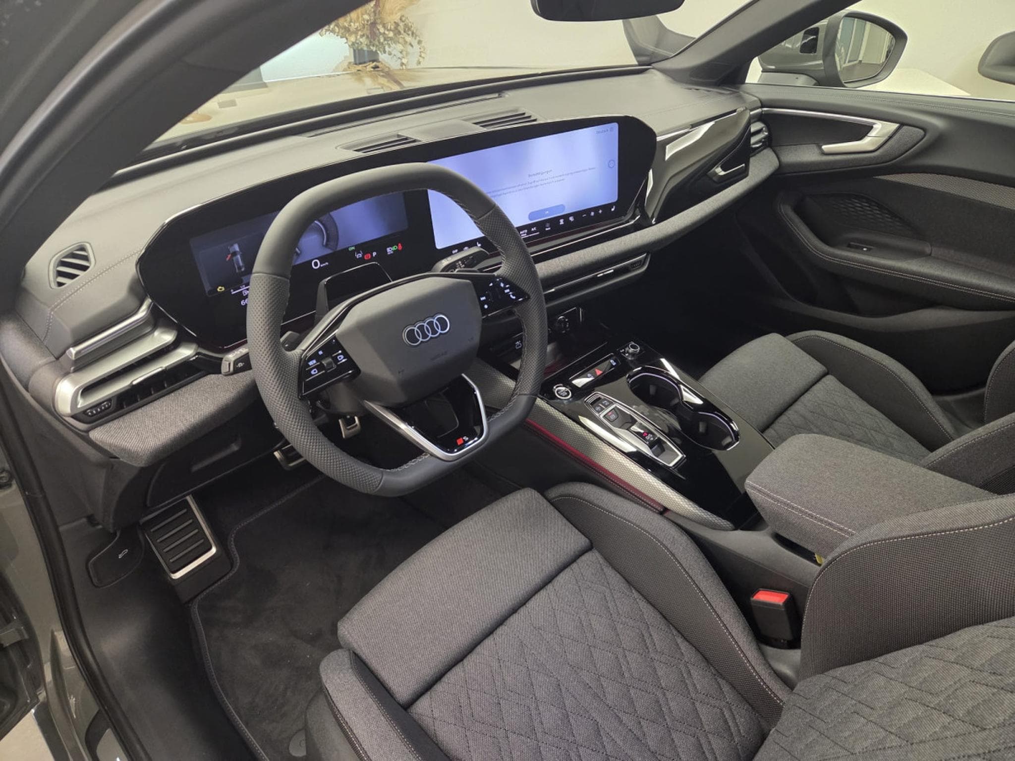 Audi A5 Berline S line TFSI 150ch / 110kW S tronic (2026) - Photo 4
