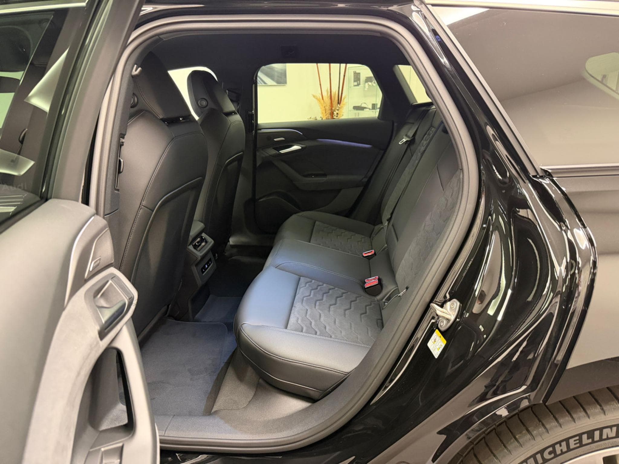 Audi A6 e-tron Avant S line 286 CV / 210 kW (2026) - Photo 6