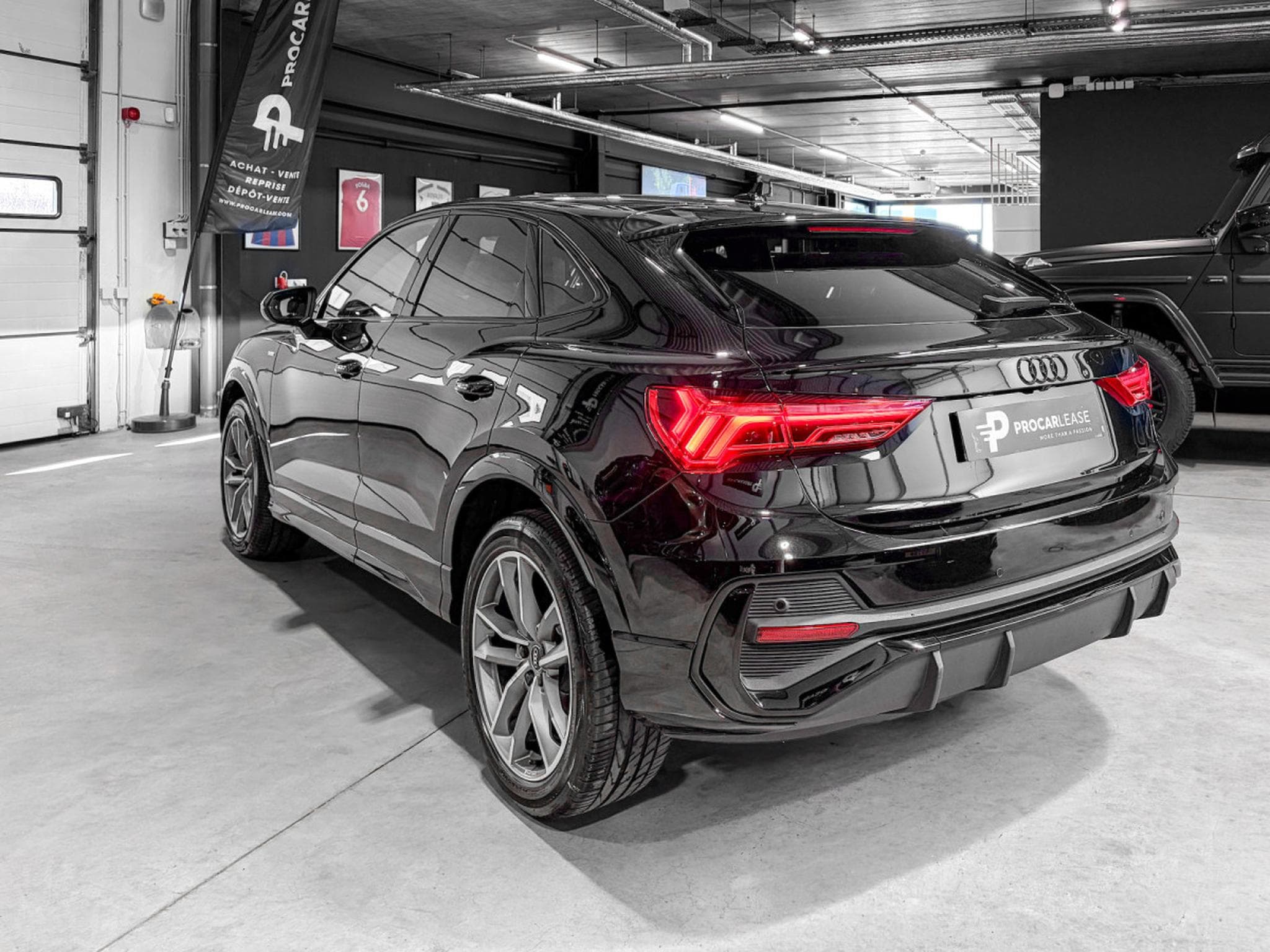 Audi Q3 Q3 Sportback 35 TFSI S line/Pano/19/360°/ (2021) - Photo 10