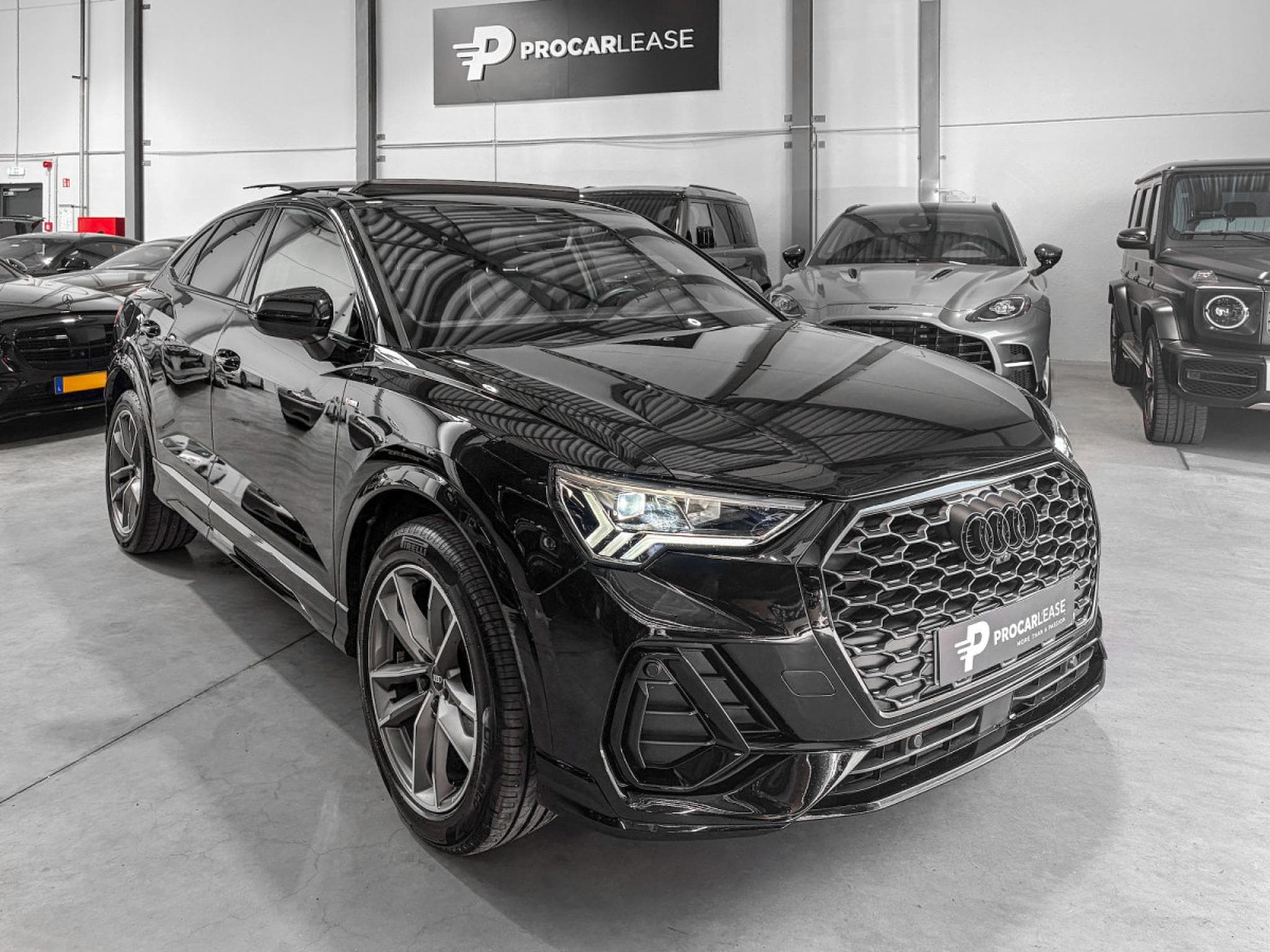 Audi Q3 Q3 Sportback 35 TFSI S line/Pano/19/360°/ (2021) - Photo 5