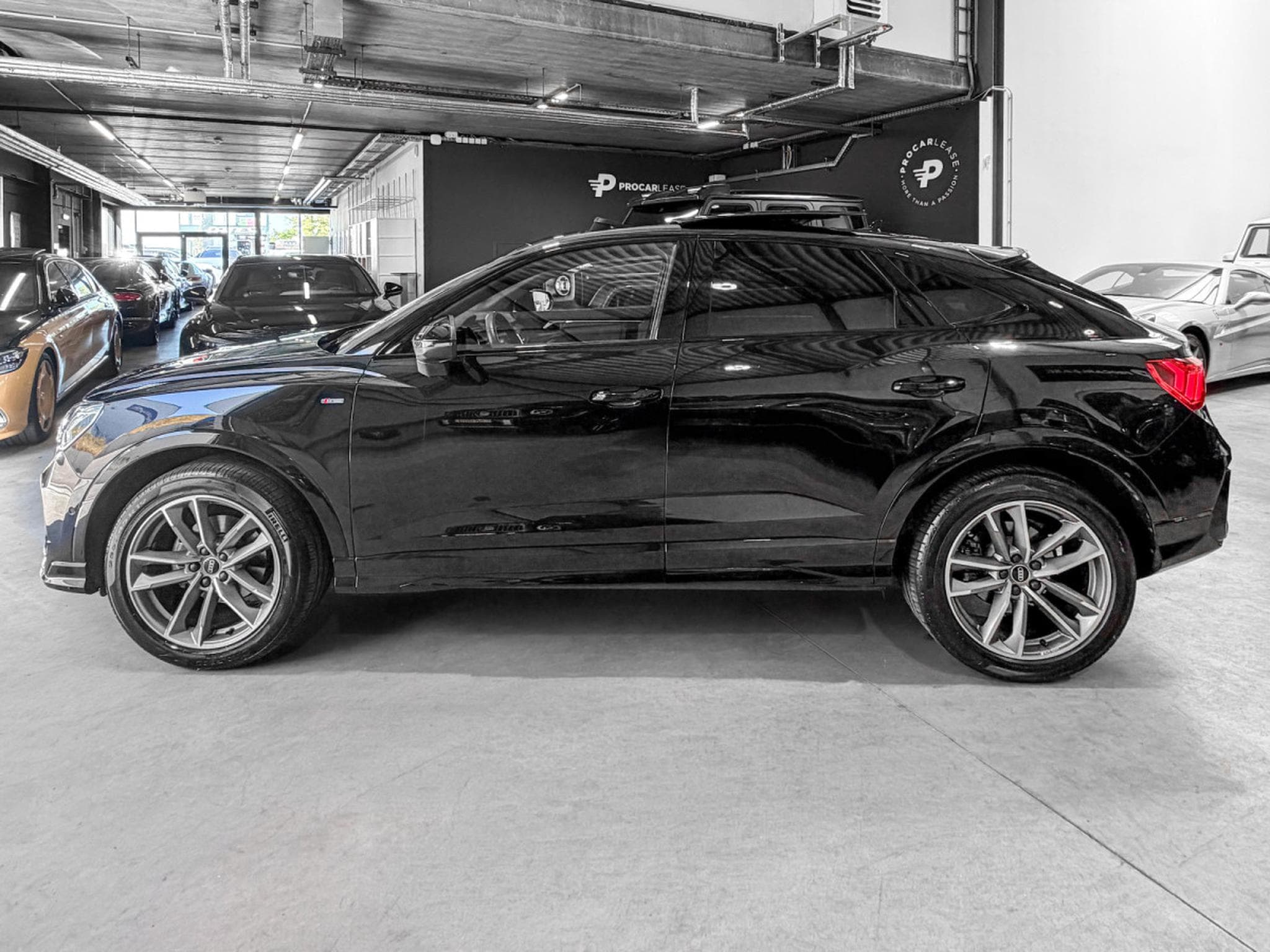 Audi Q3 Q3 Sportback 35 TFSI S line/Pano/19/360°/ (2021) - Photo 7