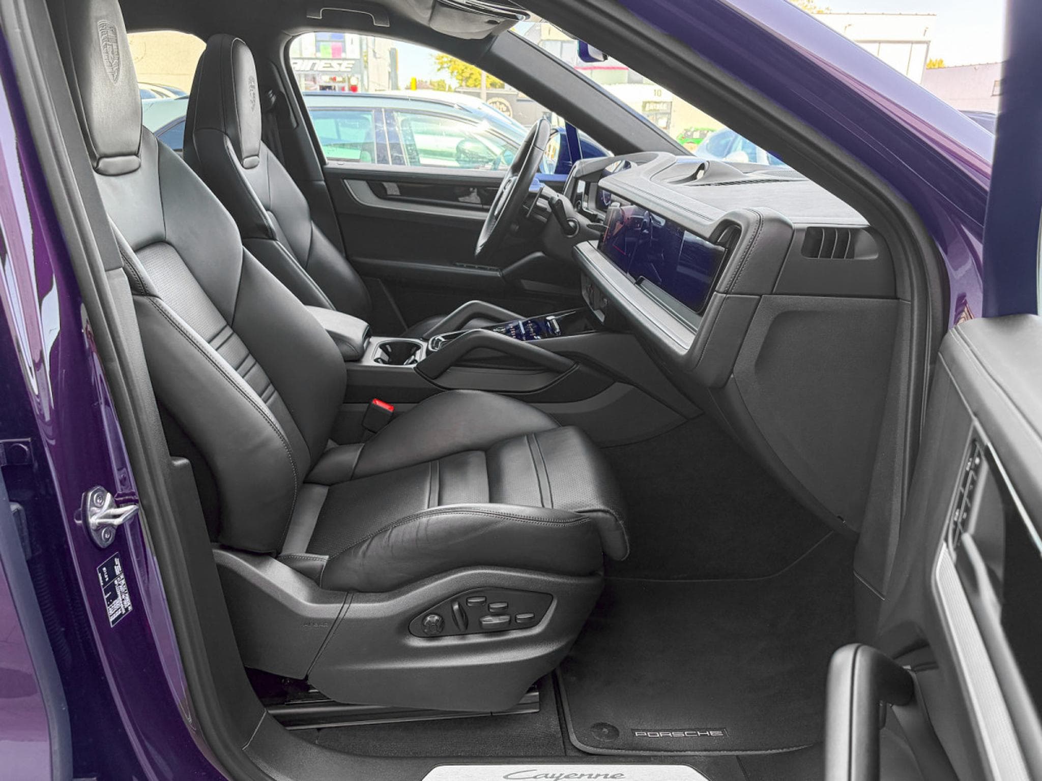 Porsche Cayenne Cayenne Coupe / PANORAMA / ACC / 360° / CHRONO/HUD/VOLL (2024) - Photo 12