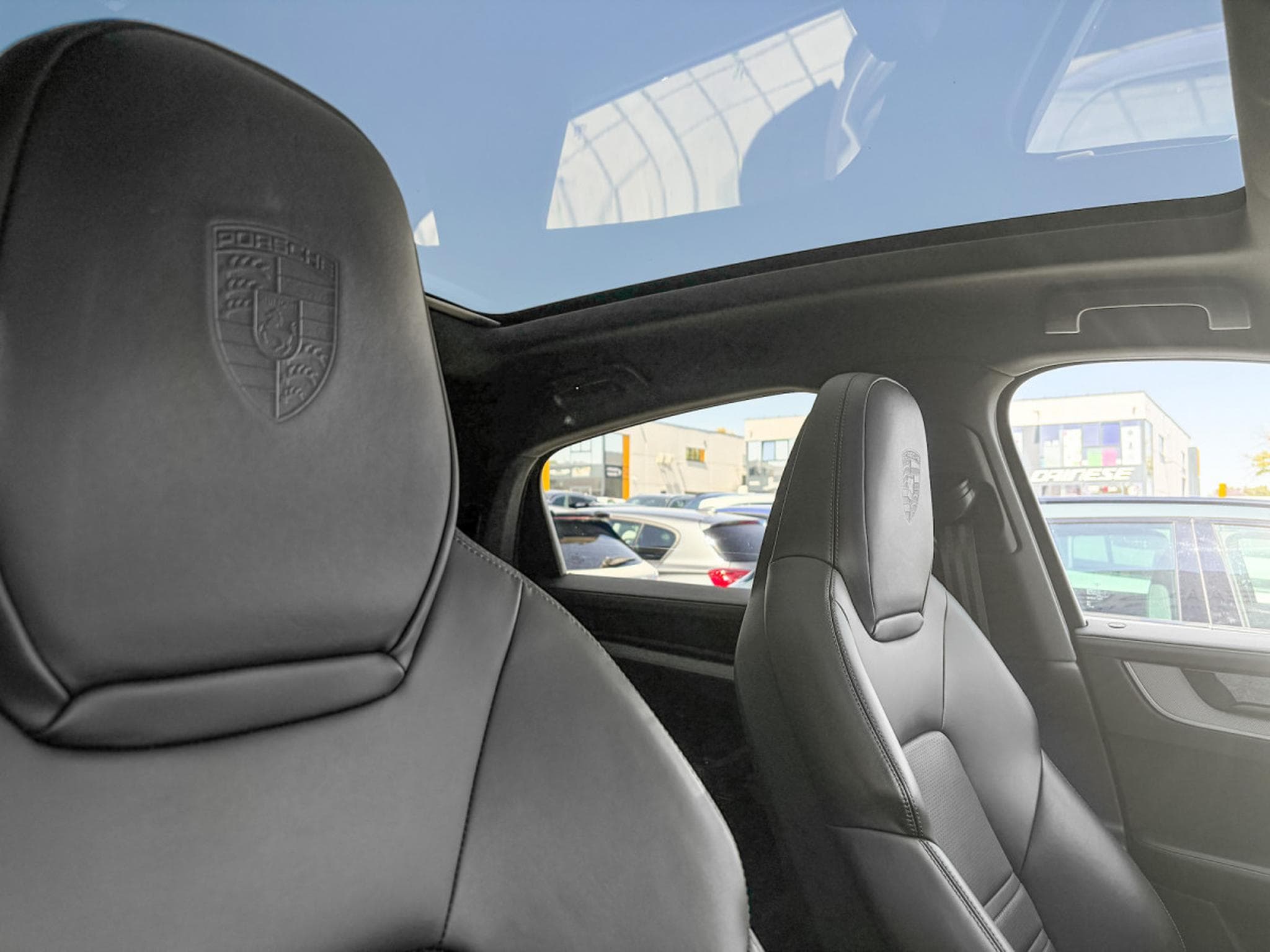 Porsche Cayenne Cayenne Coupe / PANORAMA / ACC / 360° / CHRONO/HUD/VOLL (2024) - Photo 13