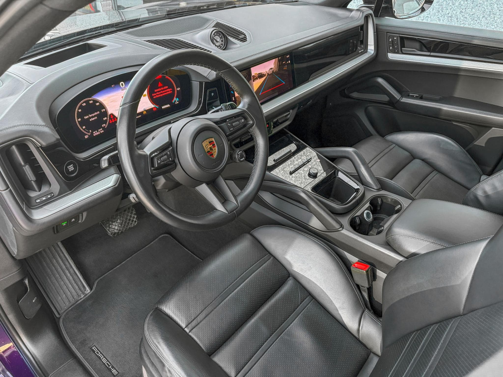 Porsche Cayenne Cayenne Coupe / PANORAMA / ACC / 360° / CHRONO/HUD/VOLL (2024) - Photo 9