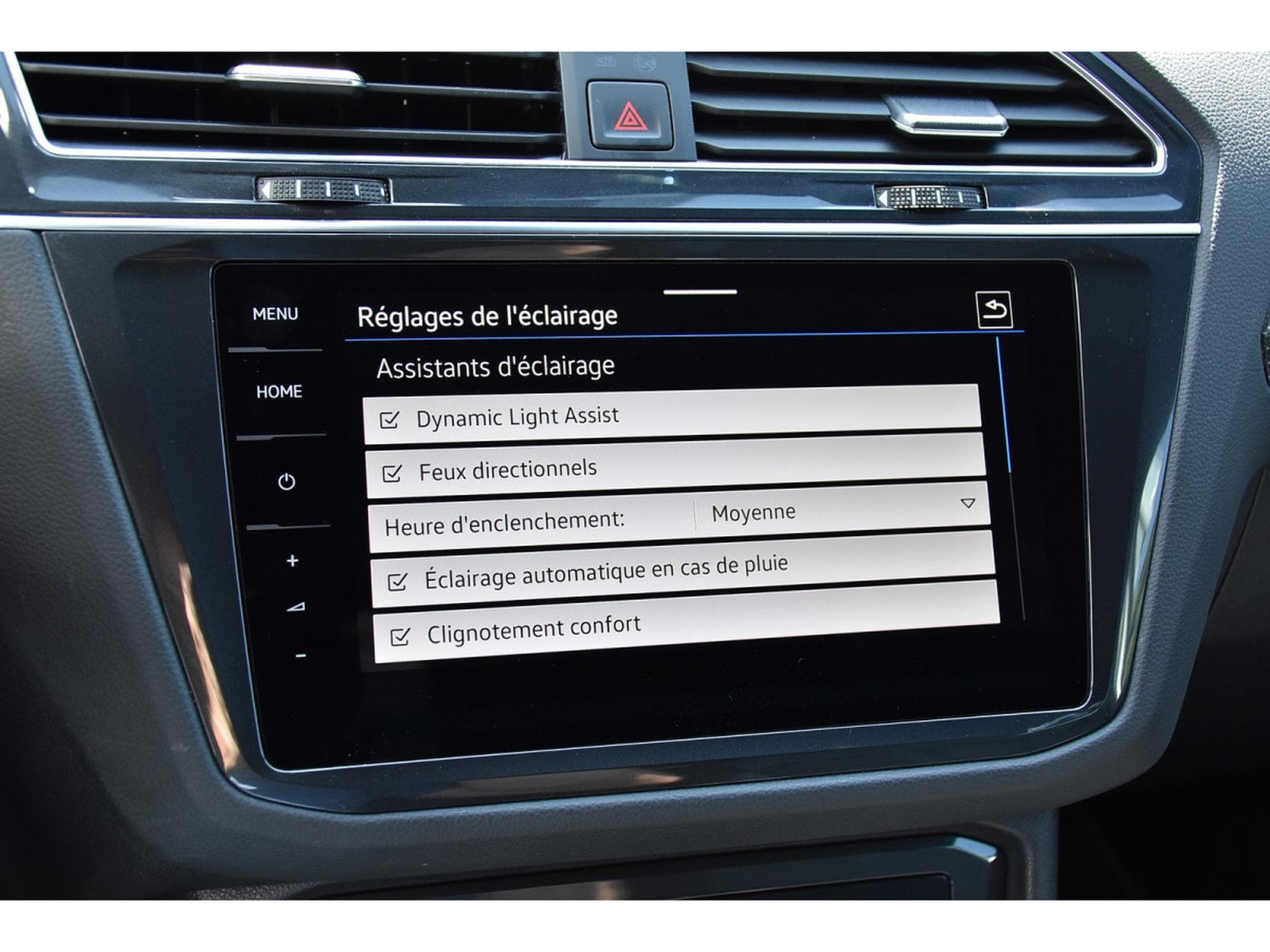 VW Tiguan 1.4 TSI eHybrid R-Line DSG ACC TRAVEL SIDE PARK CAM 1° MAIN (2023) - Photo 13